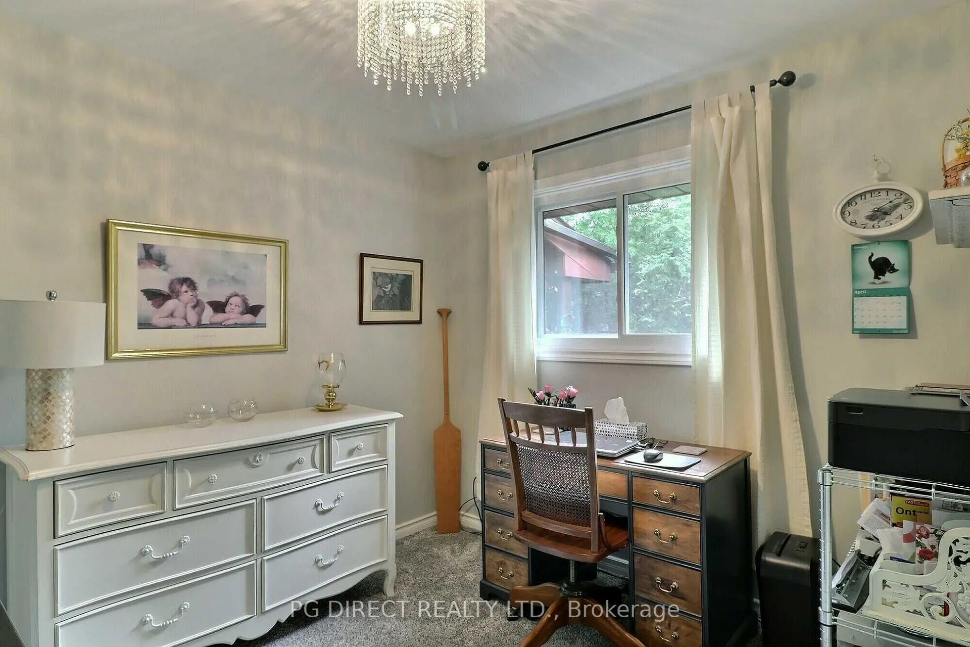 Photo 13 of 19 Manor Drive, Brockville — HOMEH