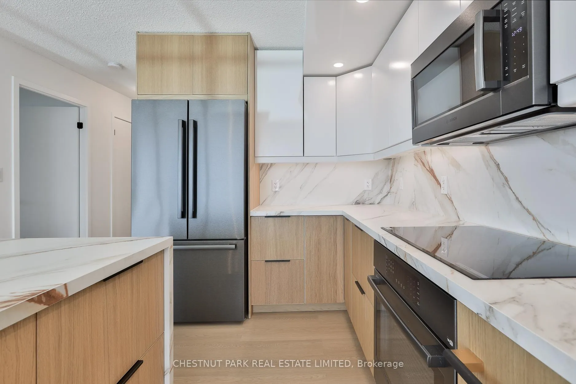 Photo 8 of Unit 4307, 25 Telegram Mews, Toronto, Waterfront Communities — HOMEH