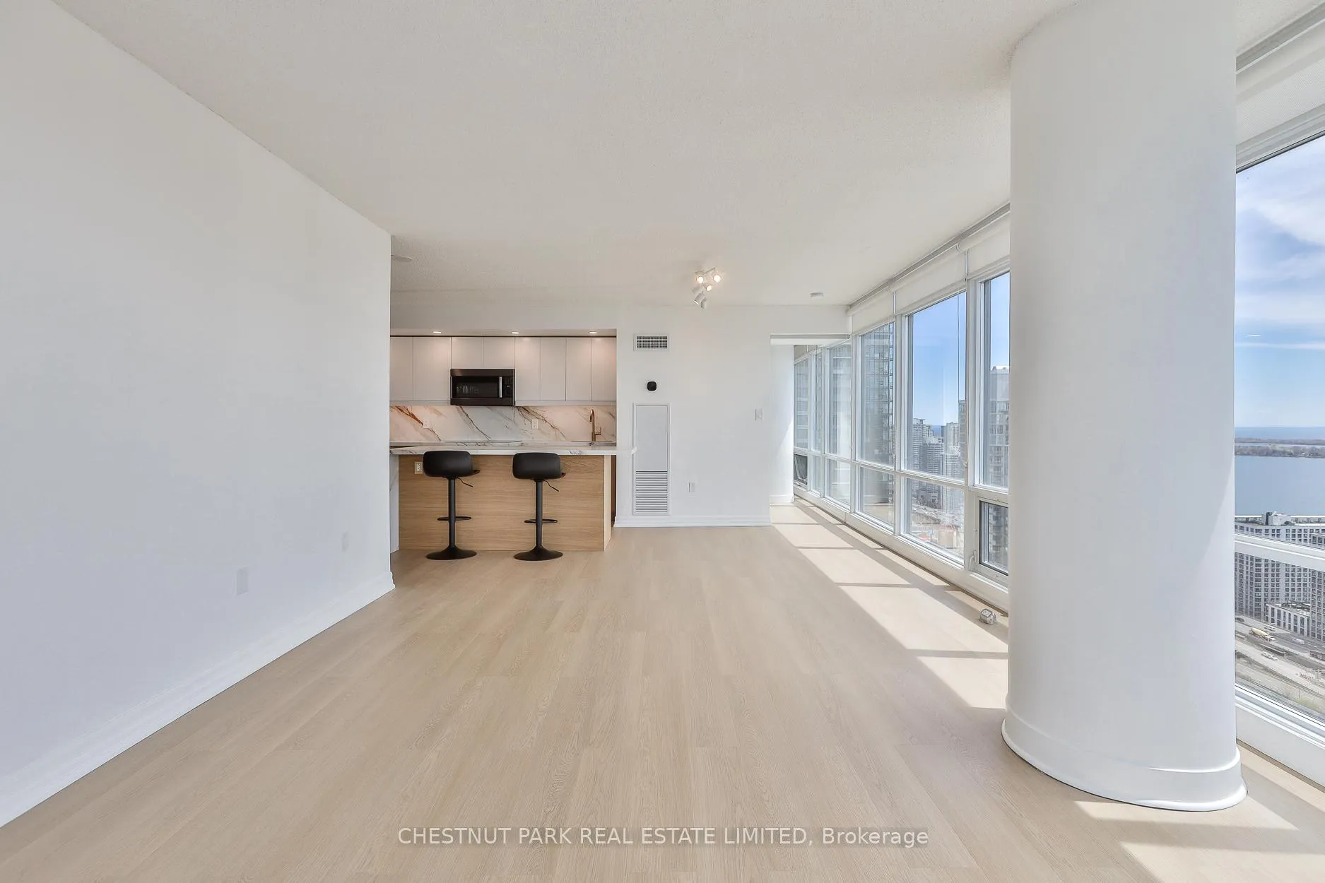 Photo 11 of Unit 4307, 25 Telegram Mews, Toronto, Waterfront Communities — HOMEH