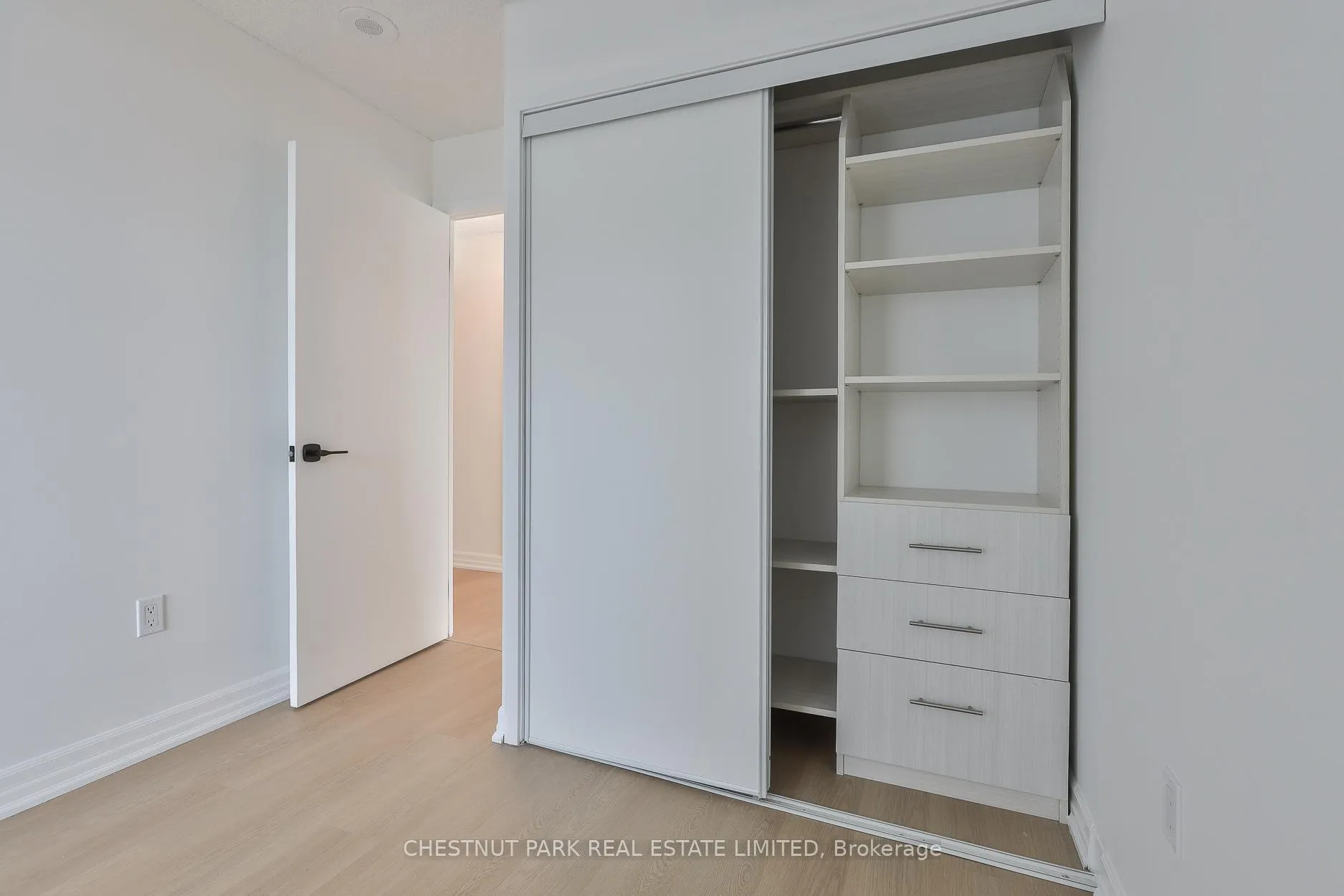 Photo 25 of Unit 4307, 25 Telegram Mews, Toronto, Waterfront Communities — HOMEH