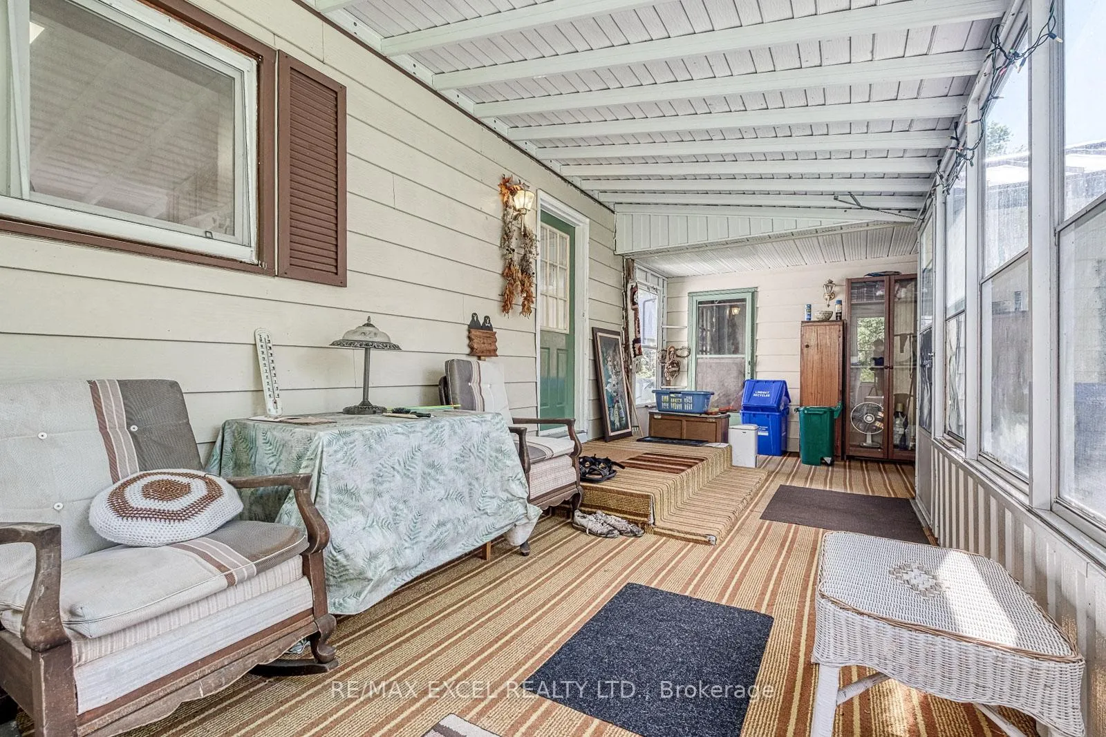 Photo 2 of 124 Moore's Beach Road, Georgina, Virginia — HOMEH