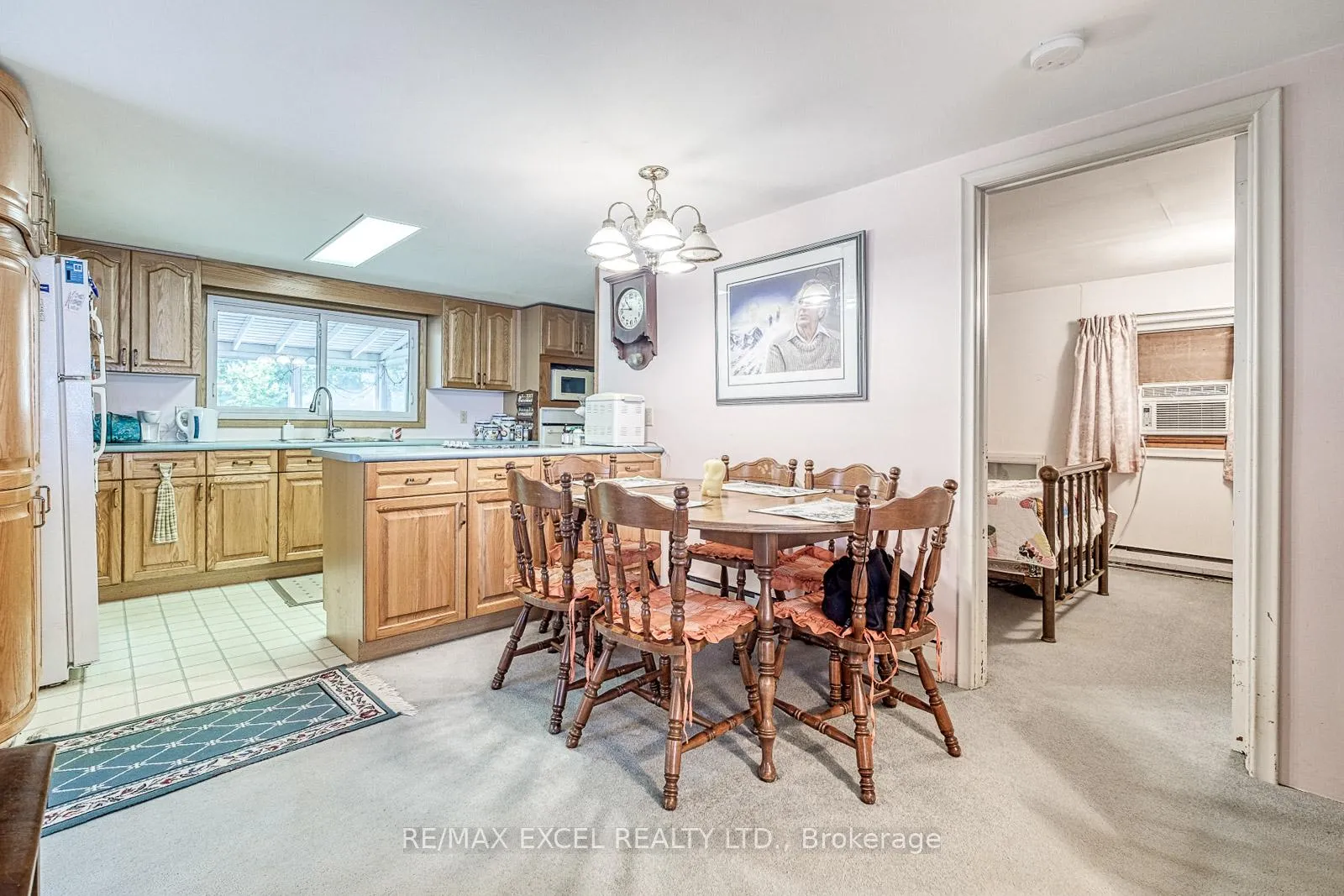 Photo 8 of 124 Moore's Beach Road, Georgina, Virginia — HOMEH
