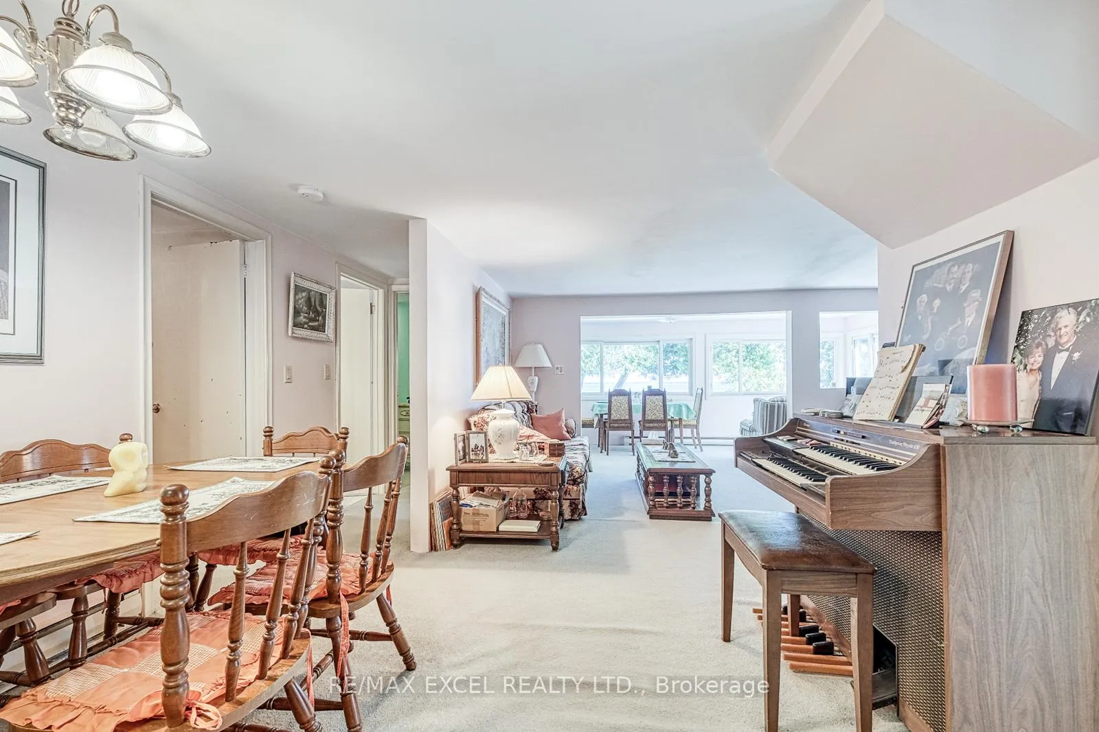 Photo 9 of 124 Moore's Beach Road, Georgina, Virginia — HOMEH