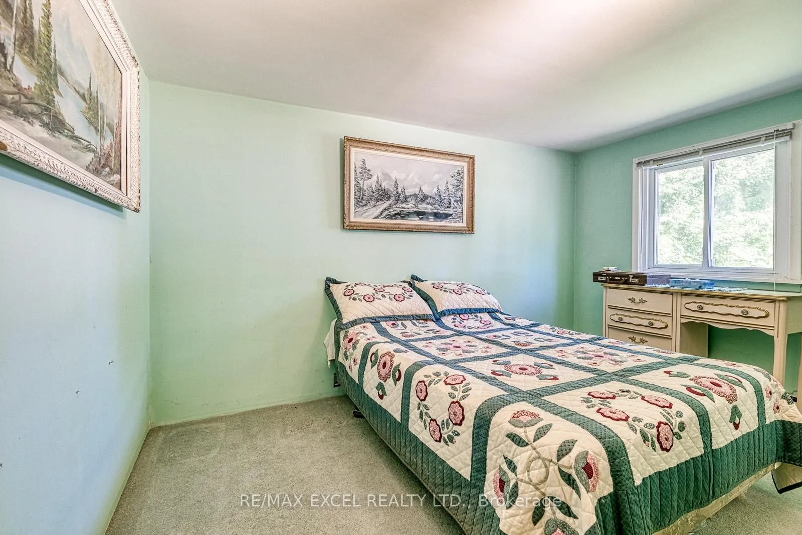 Photo 15 of 124 Moore's Beach Road, Georgina, Virginia — HOMEH