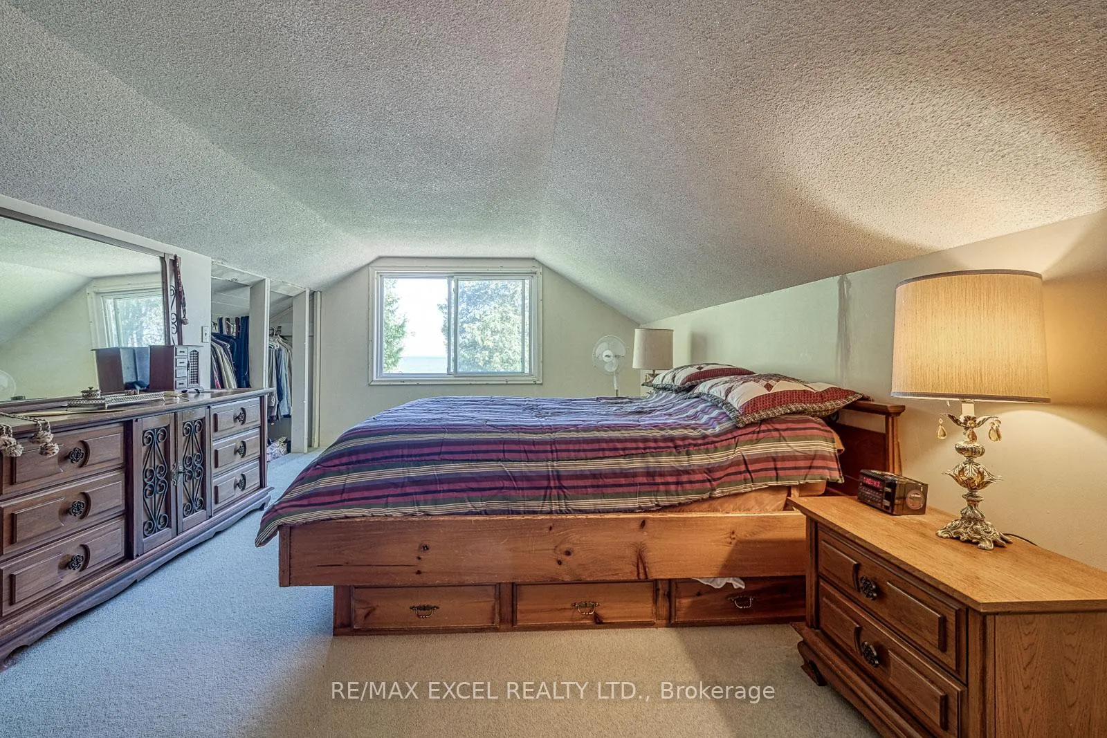 Photo 20 of 124 Moore's Beach Road, Georgina, Virginia — HOMEH