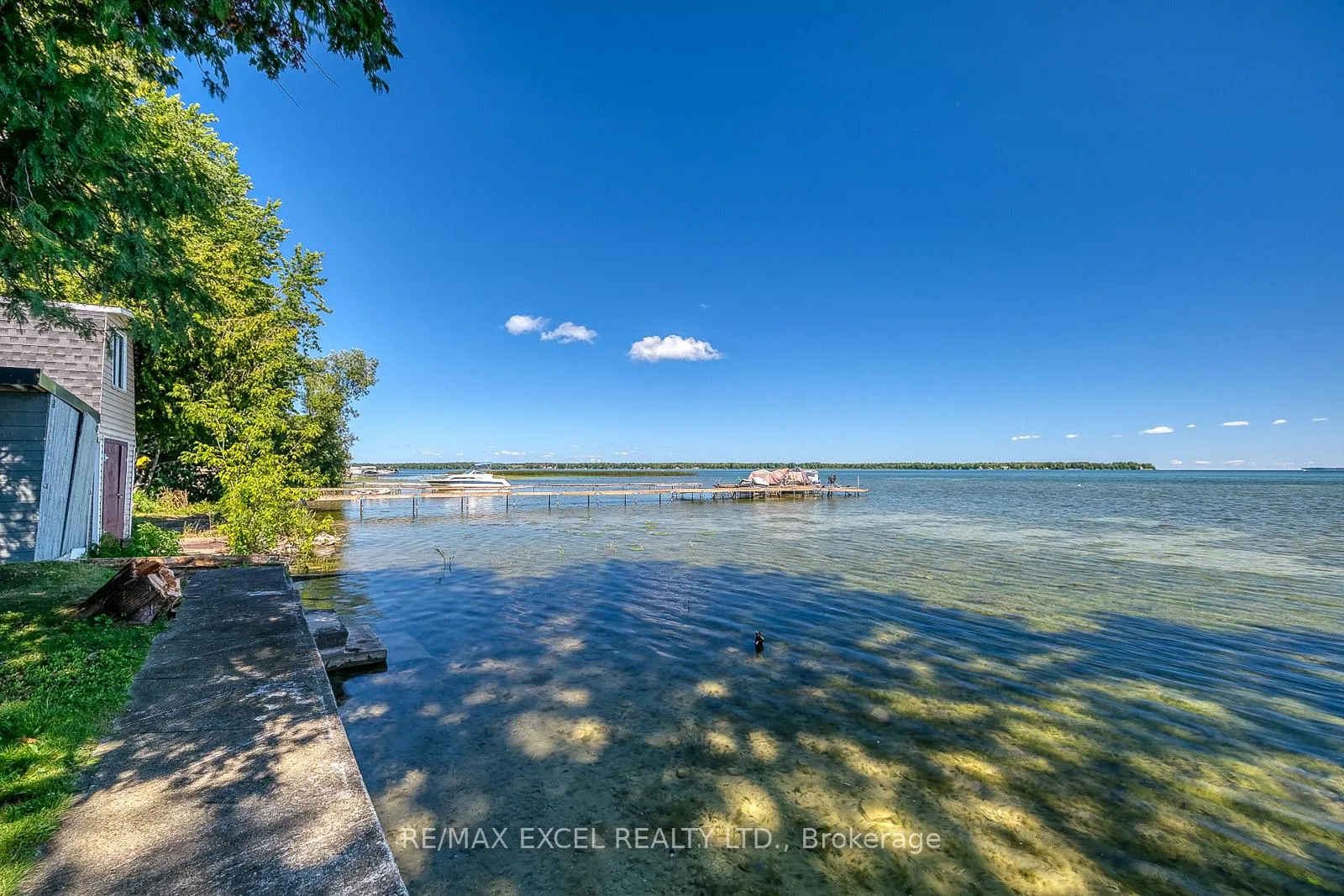 Photo 24 of 124 Moore's Beach Road, Georgina, Virginia — HOMEH