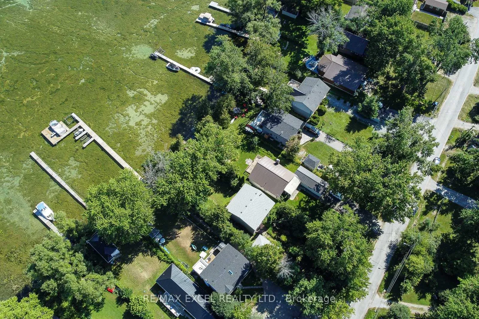 Photo 28 of 124 Moore's Beach Road, Georgina, Virginia — HOMEH