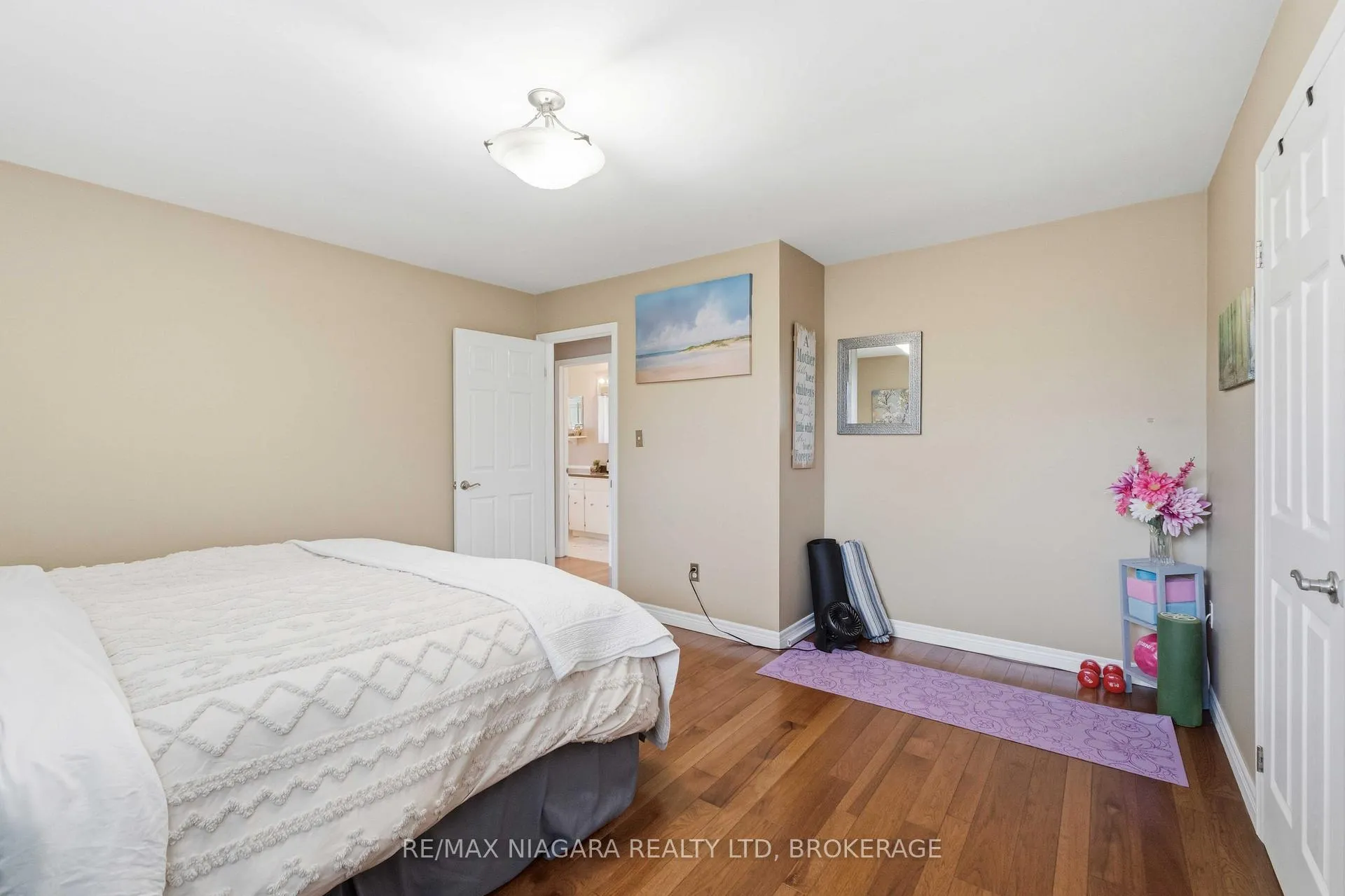 Photo 18 of 26 Old Mill Road, St. Catharines, Port Dalhousie — HOMEH
