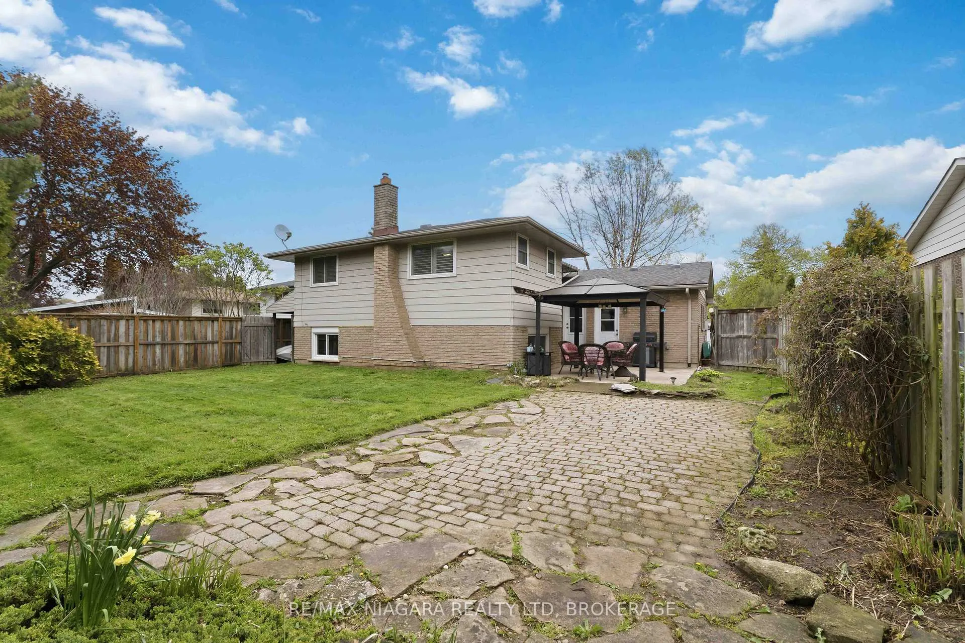 Photo 33 of 26 Old Mill Road, St. Catharines, Port Dalhousie — HOMEH