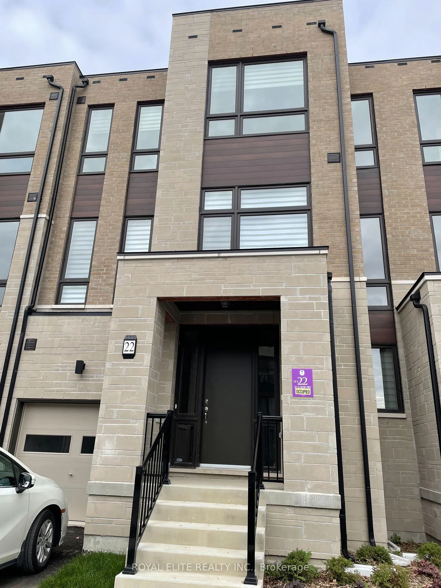 Photo 1 of 22 La Tache Crescent, Markham, Victoria Square — HOMEH