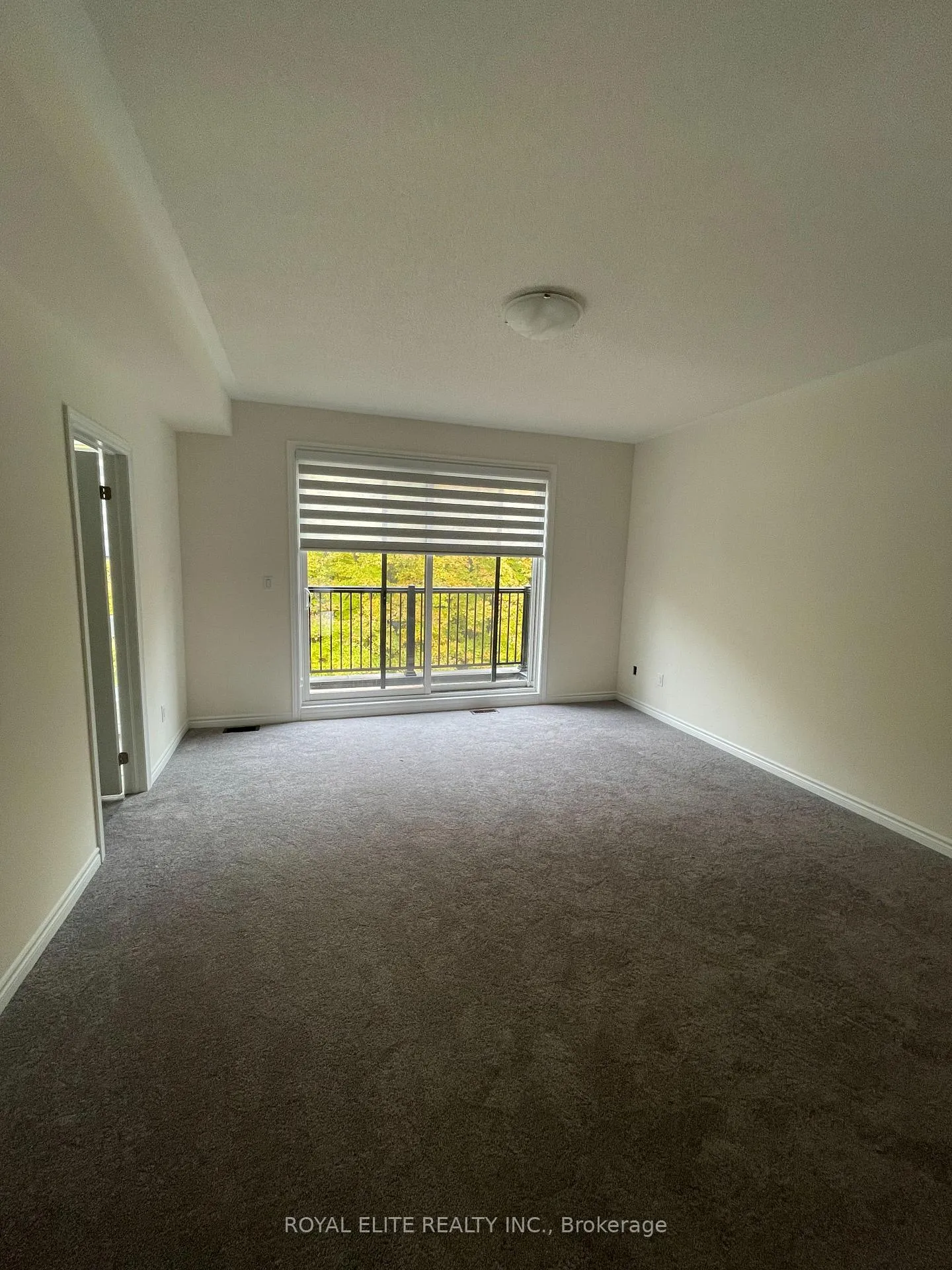 Photo 6 of 22 La Tache Crescent, Markham, Victoria Square — HOMEH
