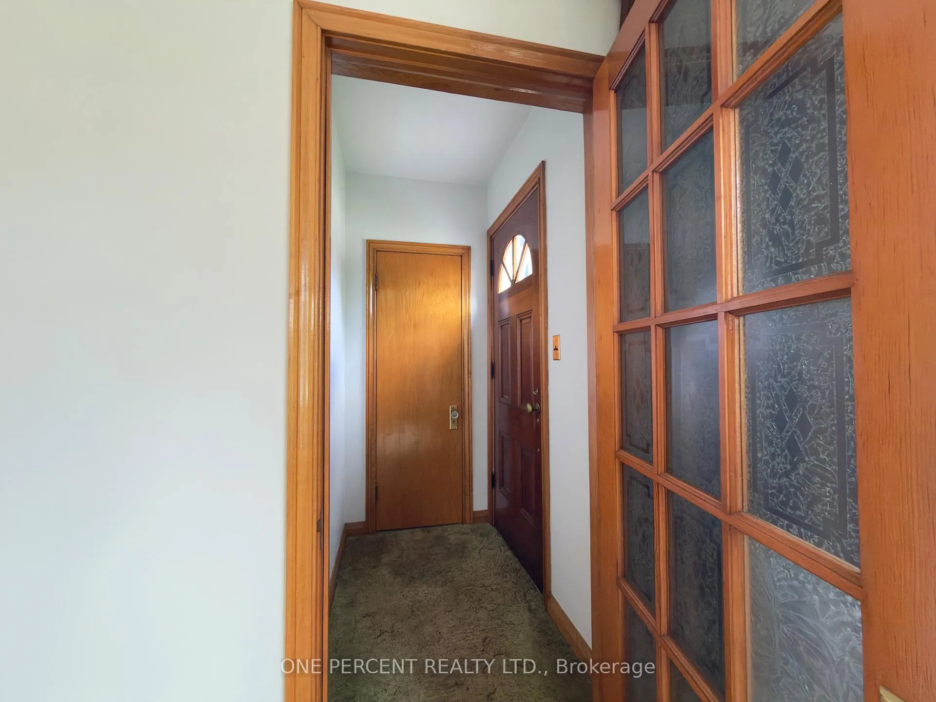 Photo 15 of 6 Kingsway Crescent, St. Catharines, Fairview — HOMEH