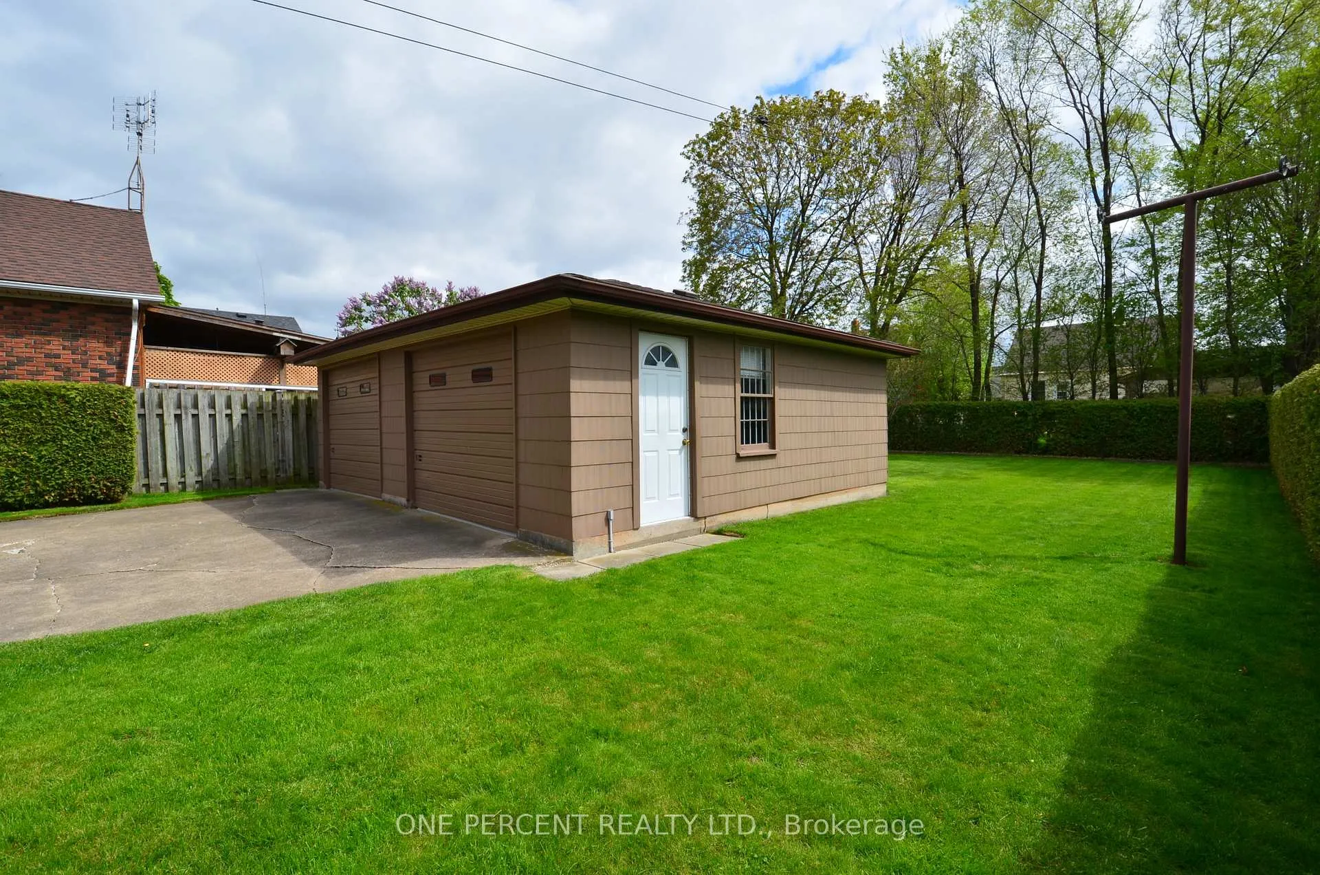 Photo 29 of 6 Kingsway Crescent, St. Catharines, Fairview — HOMEH