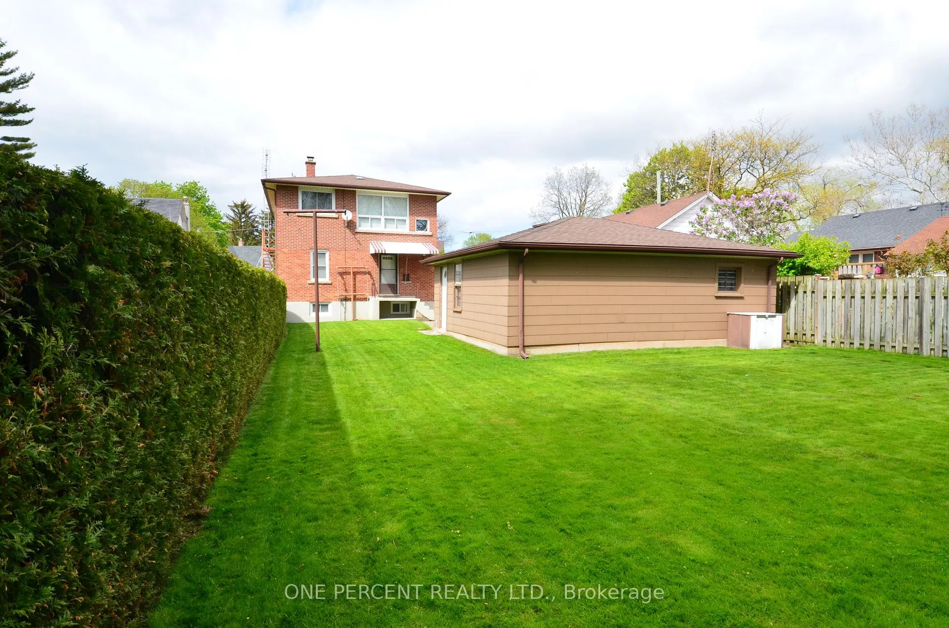 Photo 31 of 6 Kingsway Crescent, St. Catharines, Fairview — HOMEH