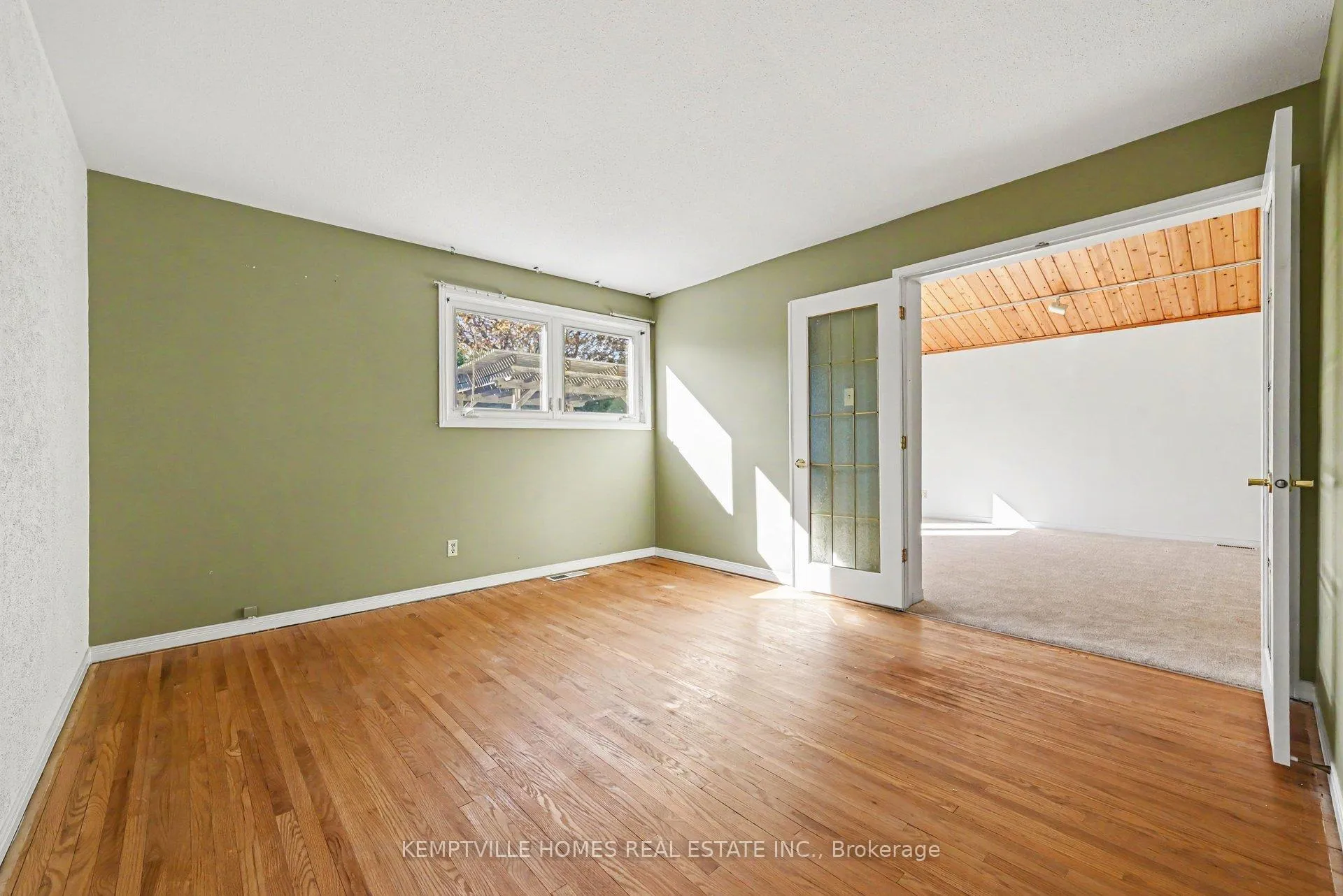 Photo 24 of 182 Abbotsford Road, Ottawa, Kanata - Glencairn/Hazeldean — HOMEH