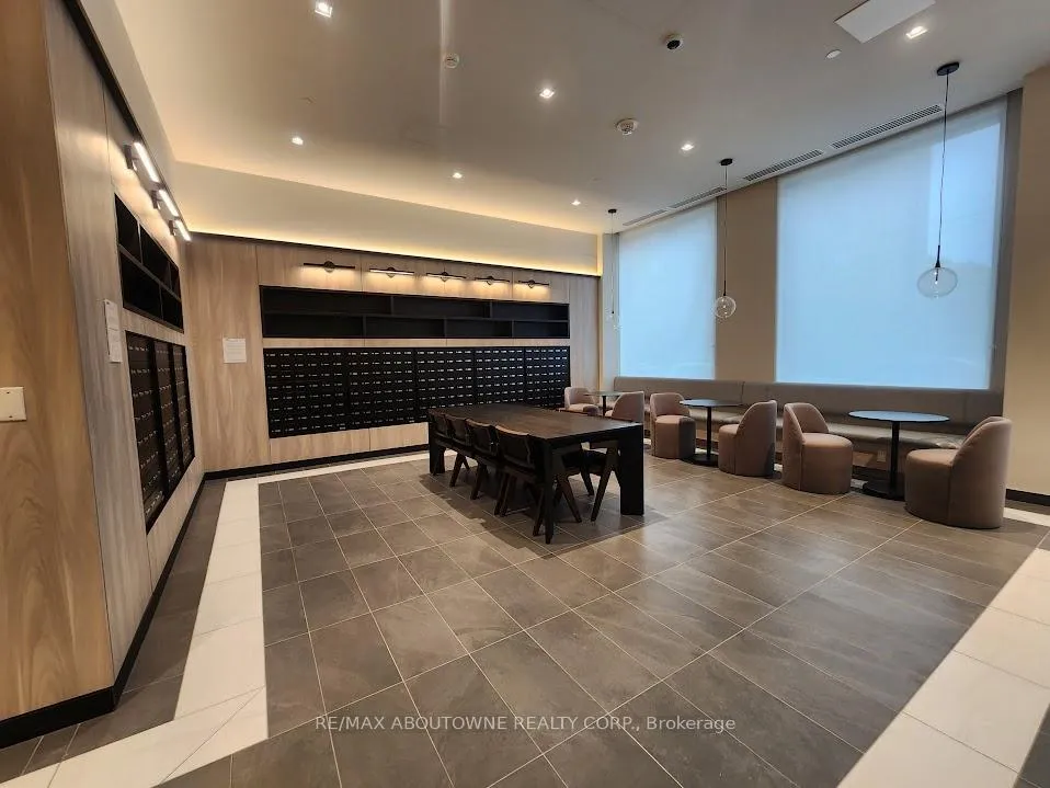 Photo 15 of Unit 902, 1 Jarvis Street, Hamilton, Beasley — HOMEH