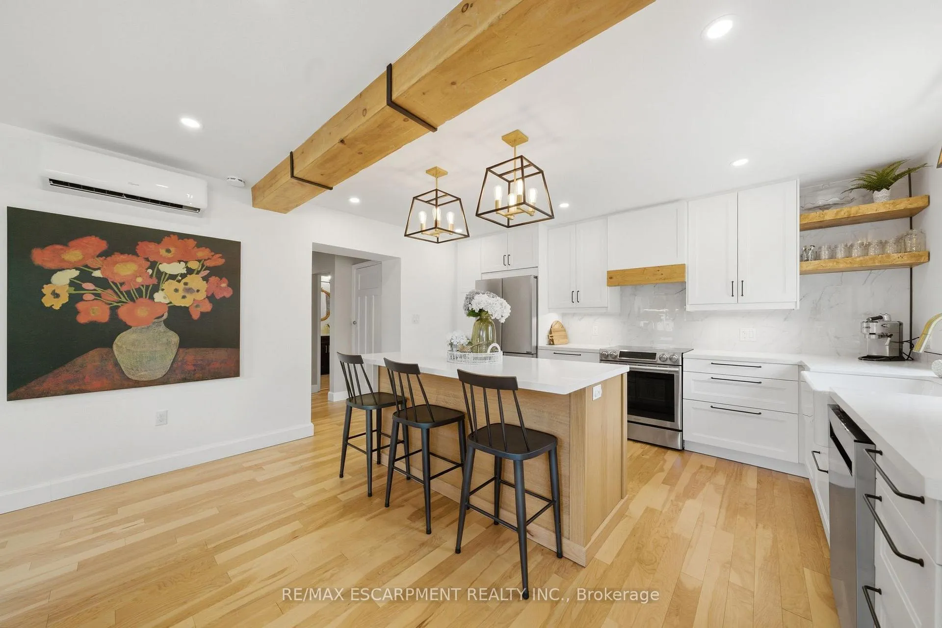 Photo 17 of 28 Roanoke Road, Hamilton, Westdale — HOMEH