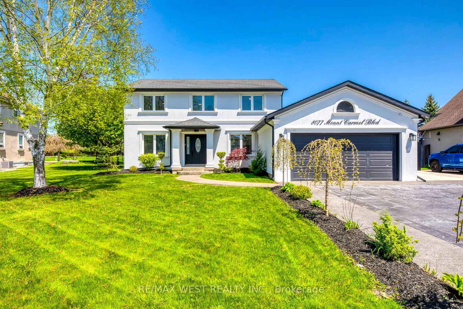 Photo 1 of 8077 Mount Carmel Boulevard, Niagara Falls, Mt. Carmel — HOMEH