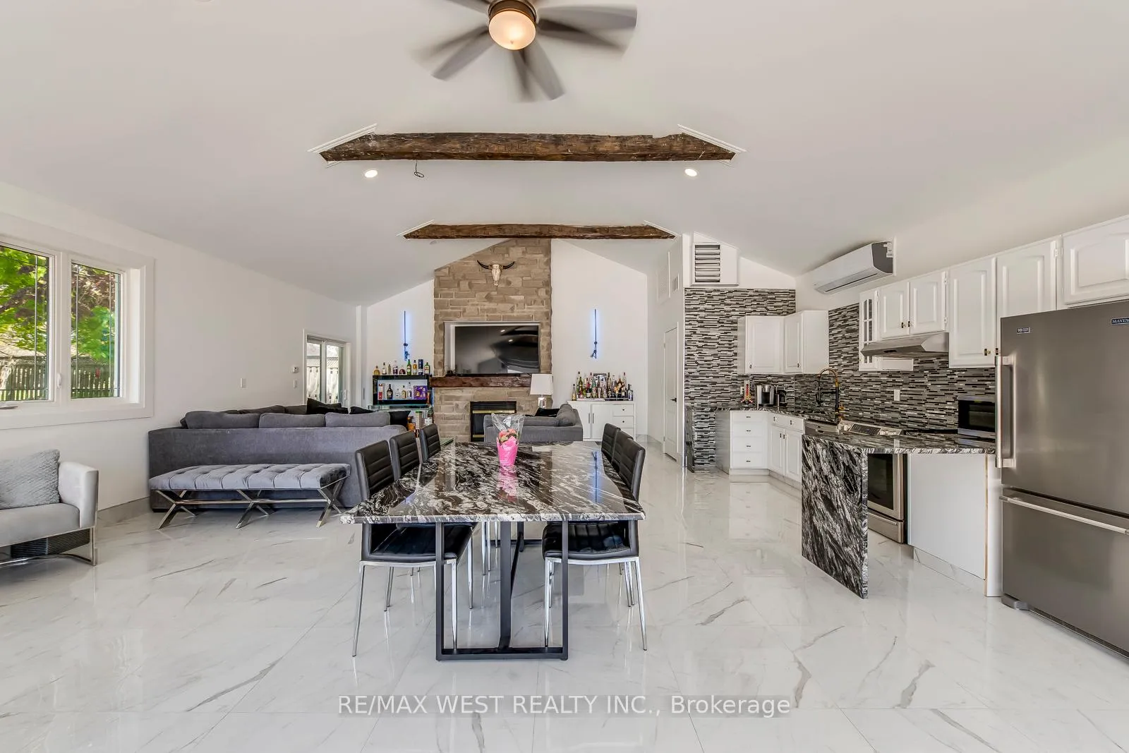 Photo 34 of 8077 Mount Carmel Boulevard, Niagara Falls, Mt. Carmel — HOMEH