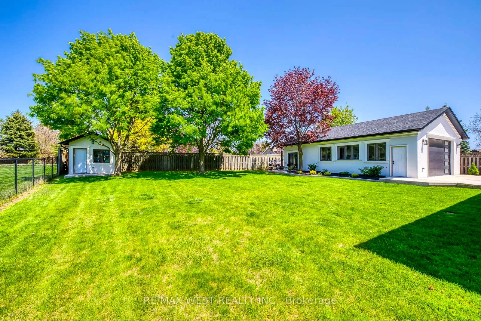 Photo 43 of 8077 Mount Carmel Boulevard, Niagara Falls, Mt. Carmel — HOMEH