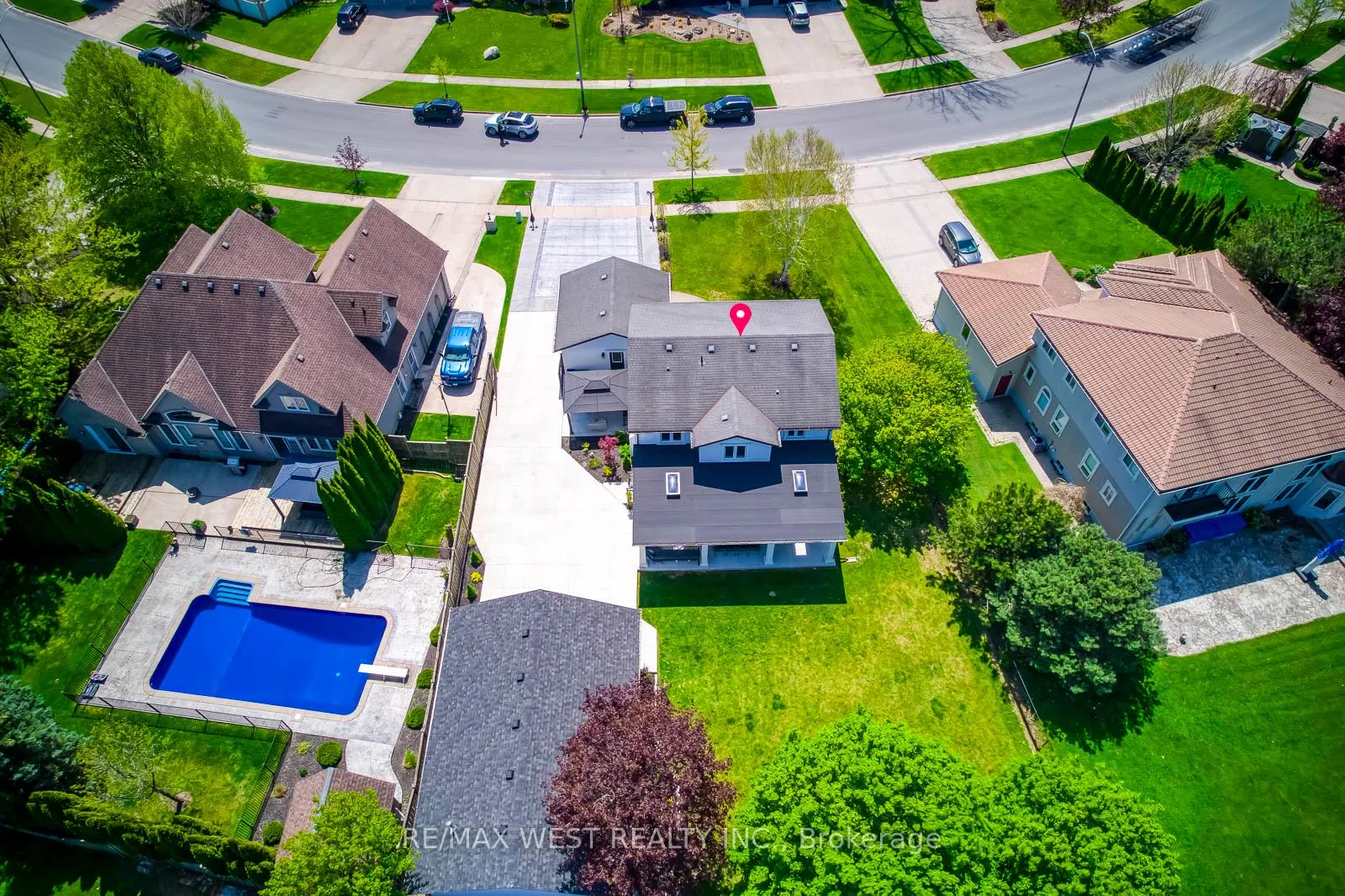 Photo 47 of 8077 Mount Carmel Boulevard, Niagara Falls, Mt. Carmel — HOMEH
