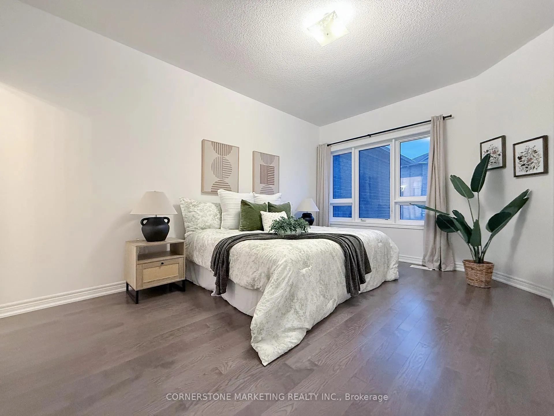 Photo 7 of 1254 Elizabeth Mackenzie Drive, Pickering, Rural Pickering — HOMEH