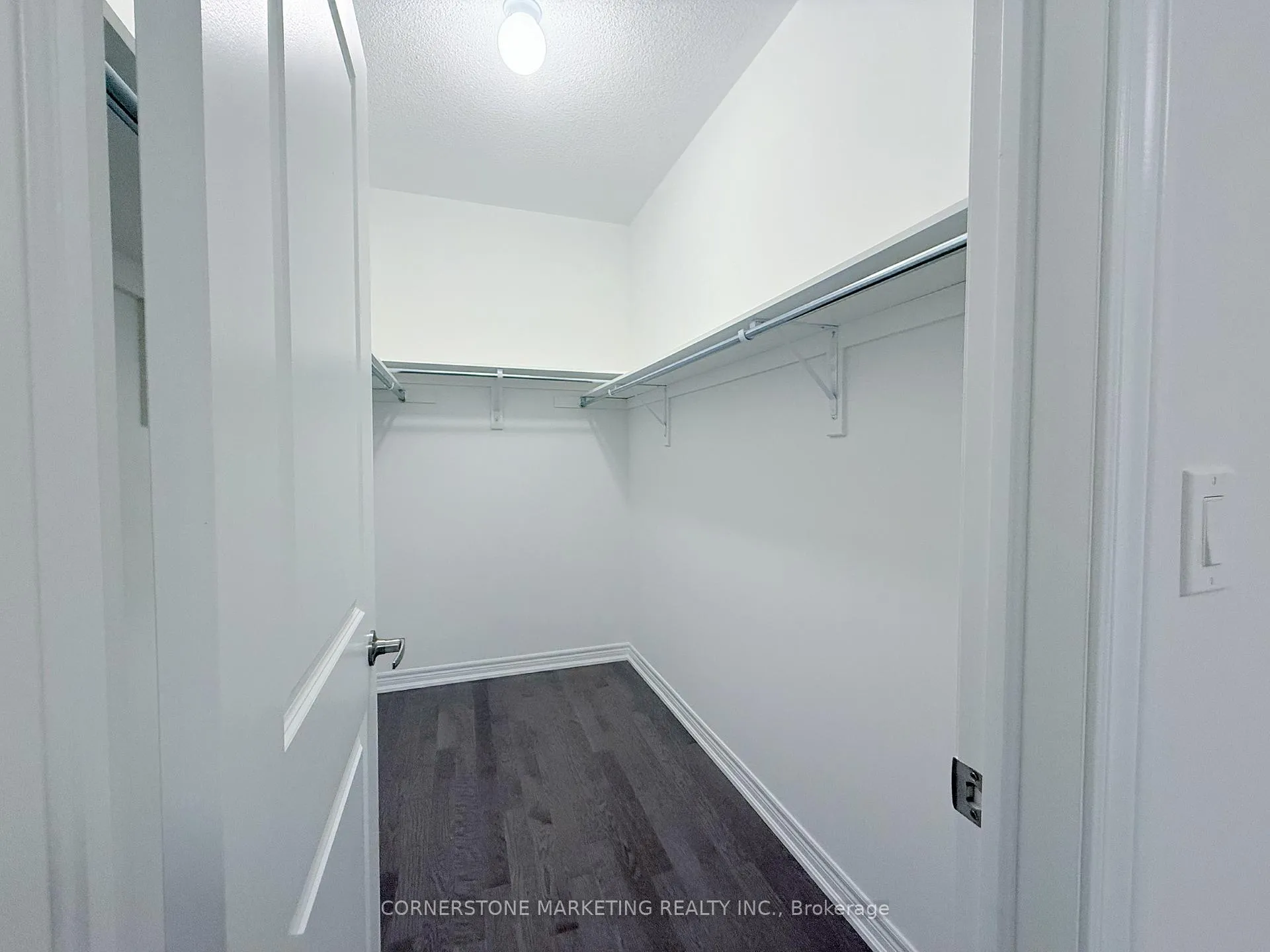 Photo 9 of 1254 Elizabeth Mackenzie Drive, Pickering, Rural Pickering — HOMEH