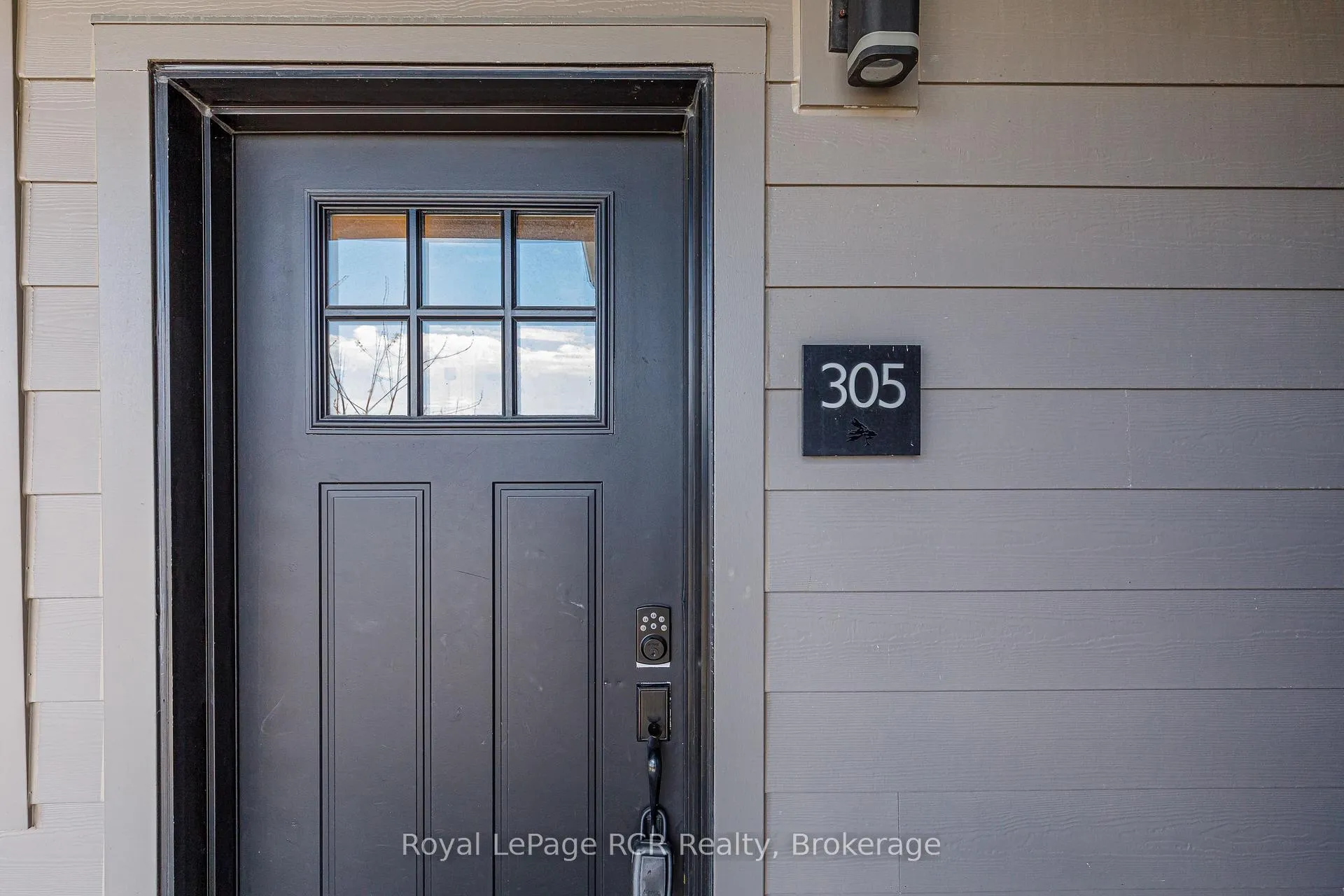 Photo 2 of Unit 305, 12 Beckwith Lane, Blue Mountains — HOMEH