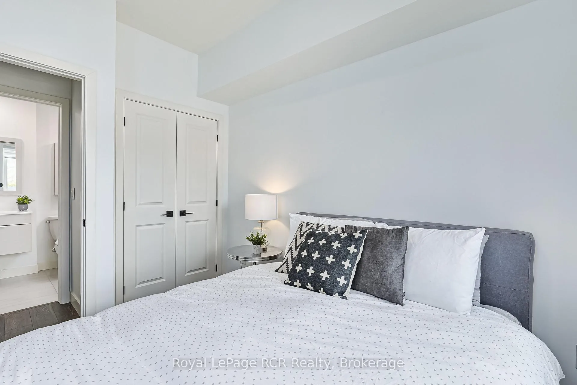 Photo 13 of Unit 305, 12 Beckwith Lane, Blue Mountains — HOMEH