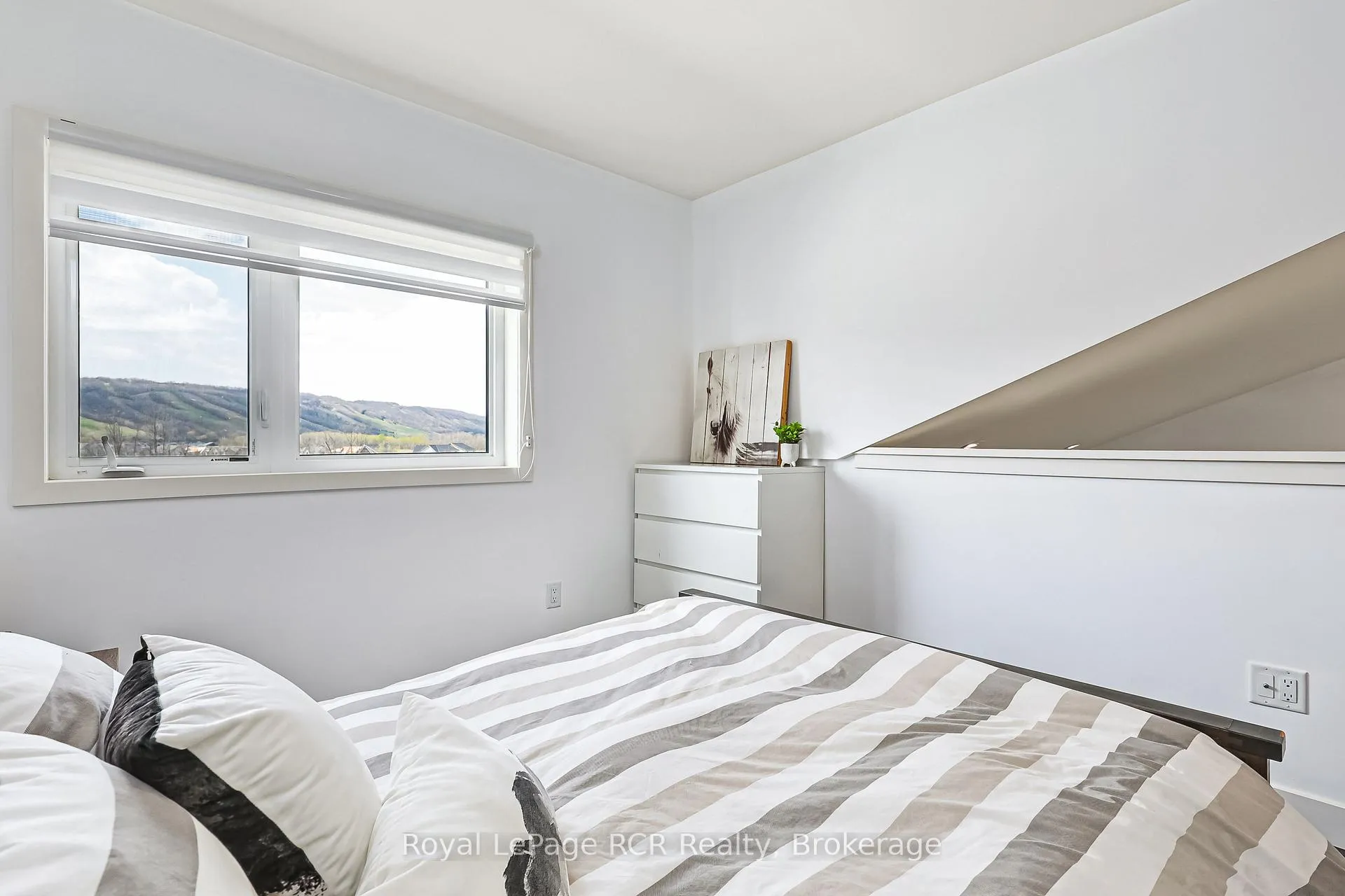 Photo 29 of Unit 305, 12 Beckwith Lane, Blue Mountains — HOMEH
