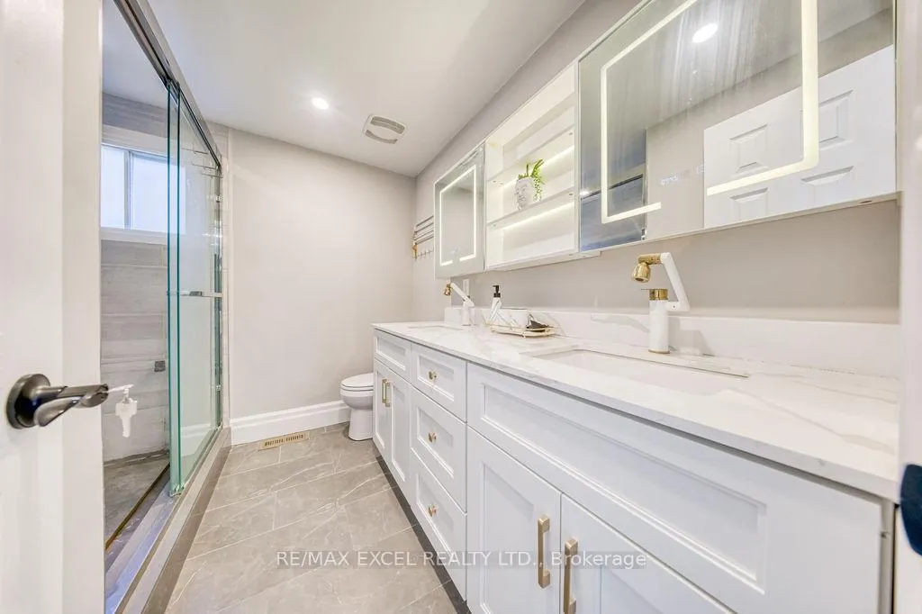 Photo 26 of 106 Upton Crescent, Markham, Milliken Mills West — HOMEH