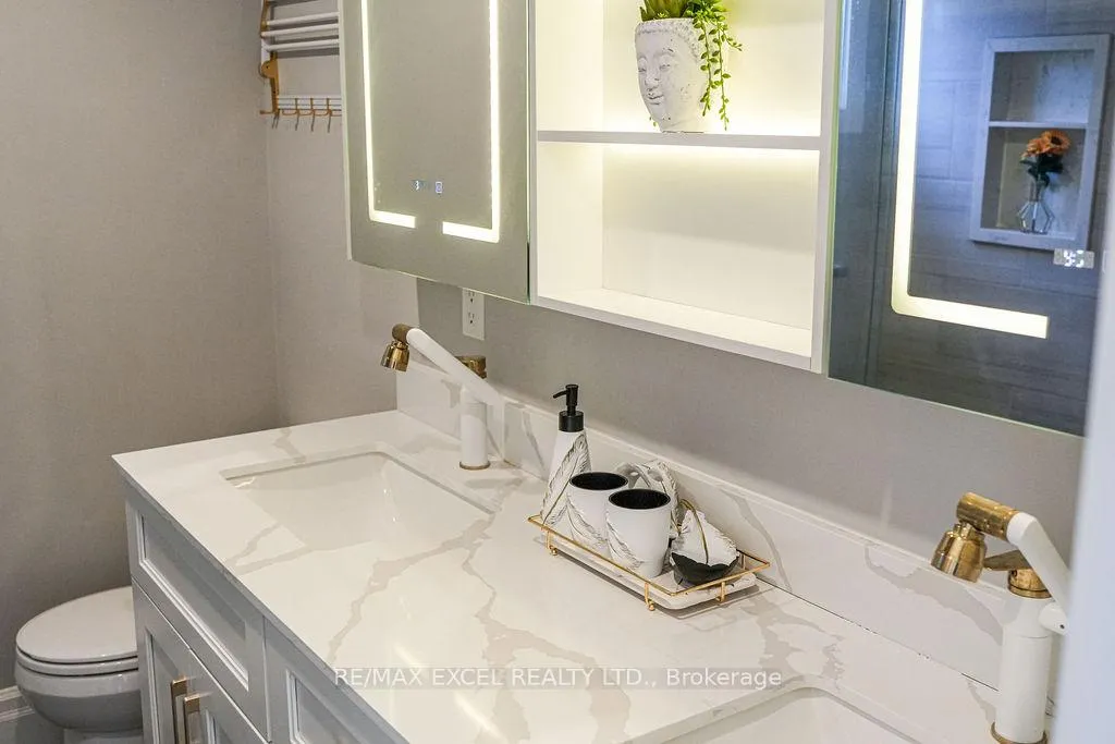 Photo 27 of 106 Upton Crescent, Markham, Milliken Mills West — HOMEH