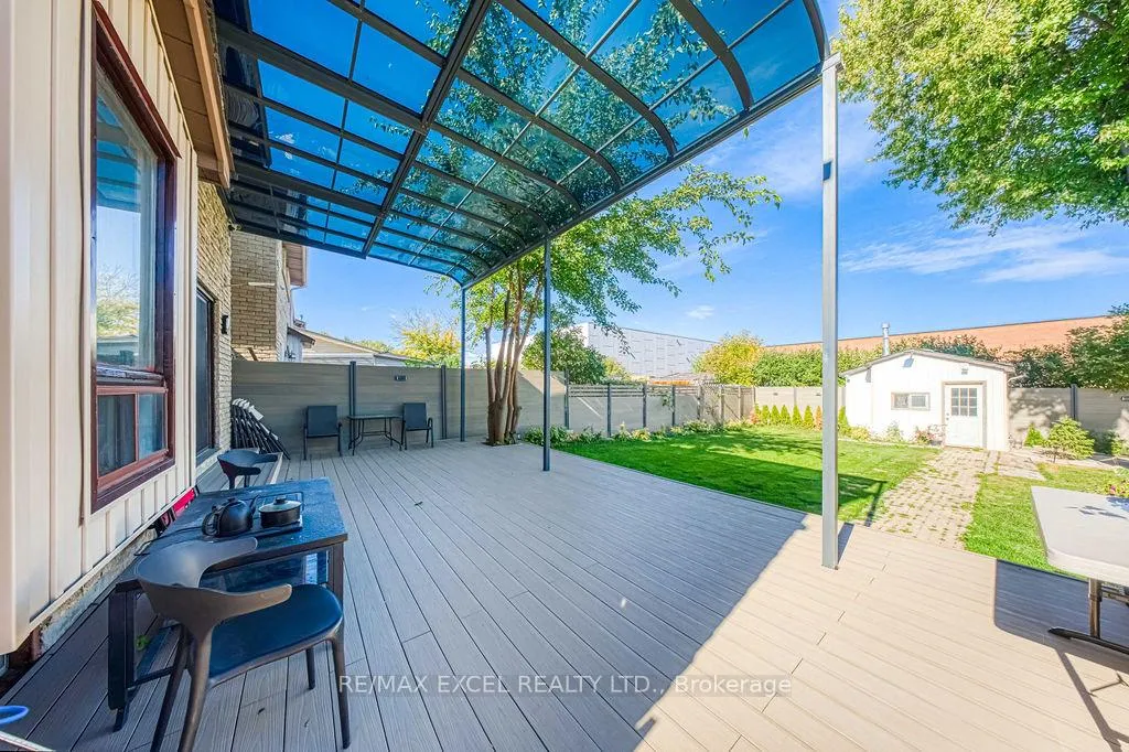Photo 43 of 106 Upton Crescent, Markham, Milliken Mills West — HOMEH