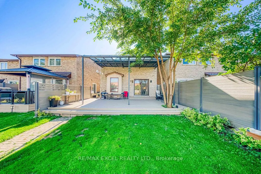 Photo 44 of 106 Upton Crescent, Markham, Milliken Mills West — HOMEH