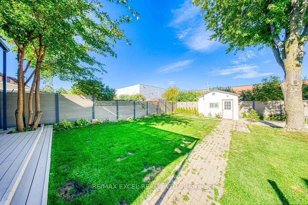 Photo 45 of 106 Upton Crescent, Markham, Milliken Mills West — HOMEH