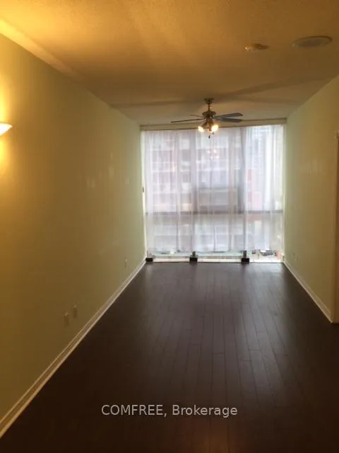 Photo 3 of Unit 807, 393 King Street W, Toronto, Waterfront Communities — HOMEH
