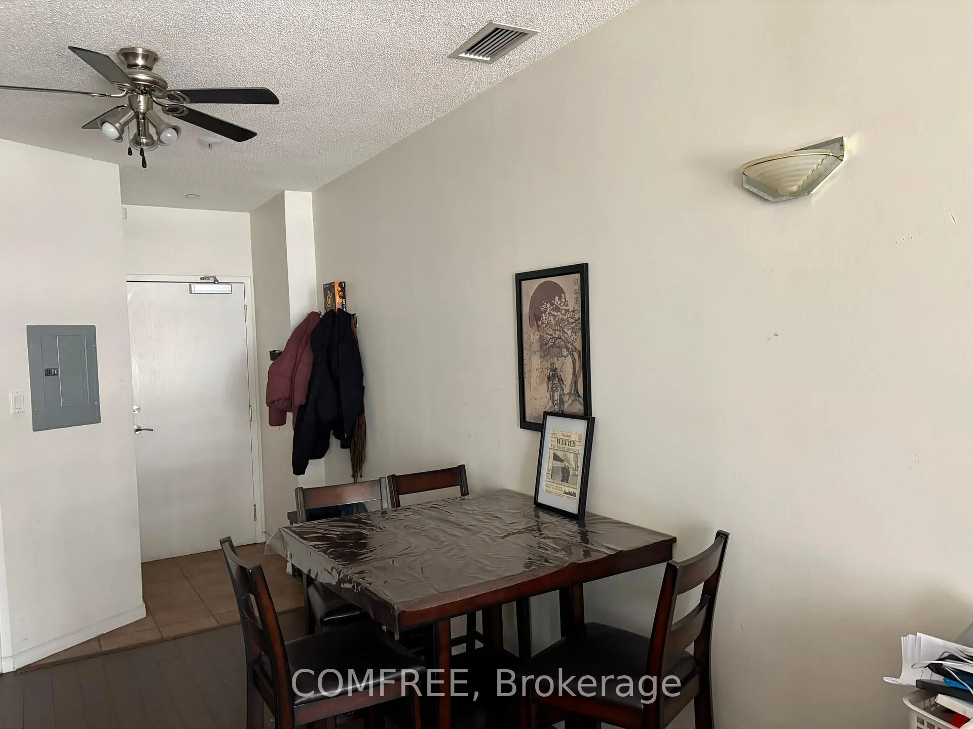 Photo 10 of Unit 807, 393 King Street W, Toronto, Waterfront Communities — HOMEH