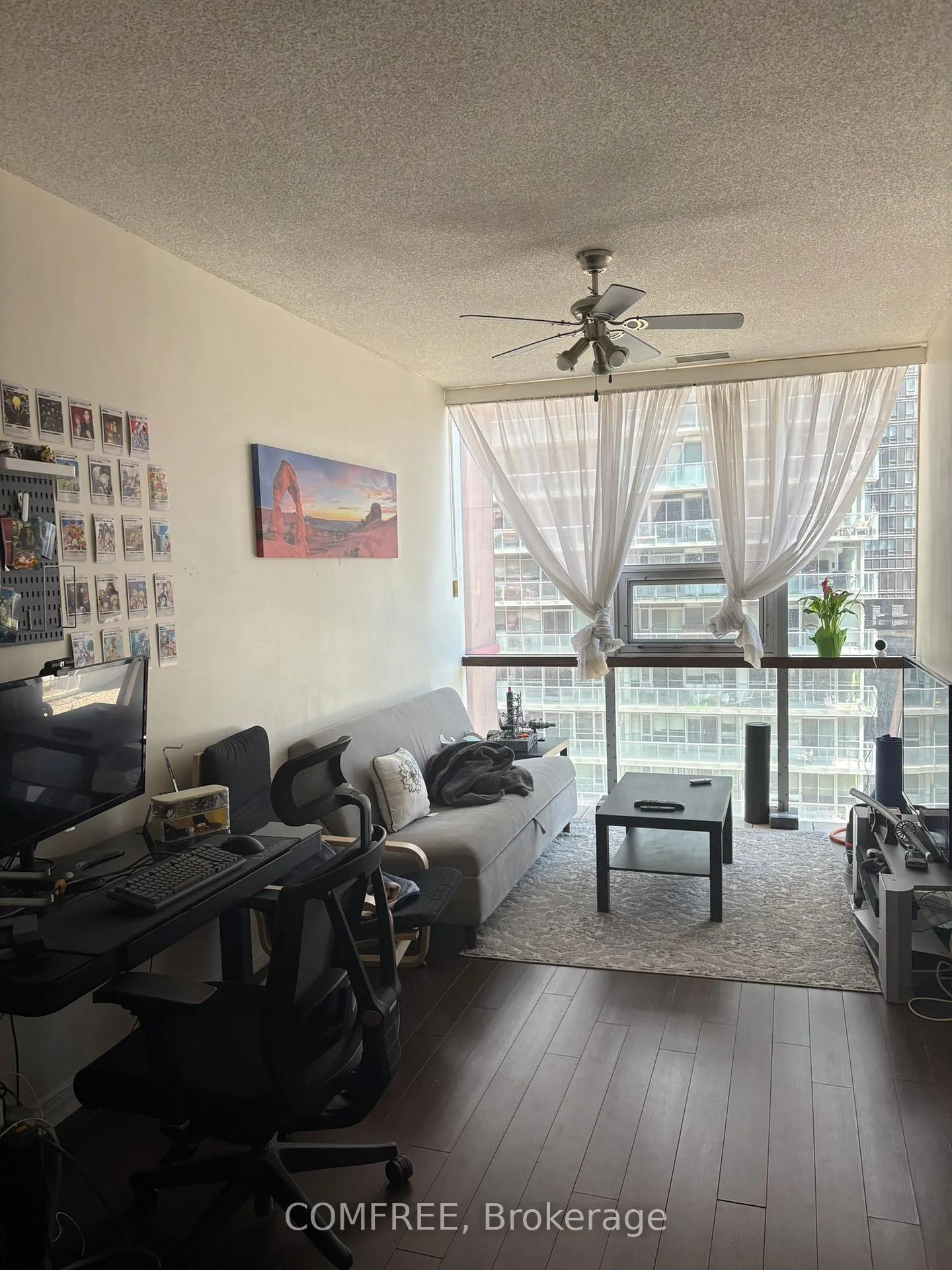 Photo 19 of Unit 807, 393 King Street W, Toronto, Waterfront Communities — HOMEH