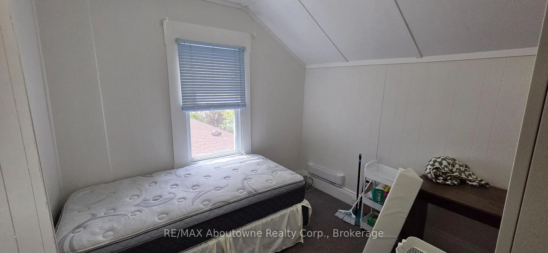 Photo 16 of 157 Ward Avenue, Hamilton, Ainslie Wood — HOMEH