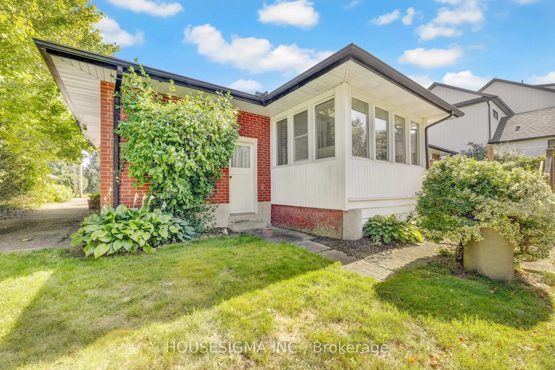 Photo 19 of 33 Ridgeway Avenue, Guelph, Pineridge/Westminster Woods — HOMEH