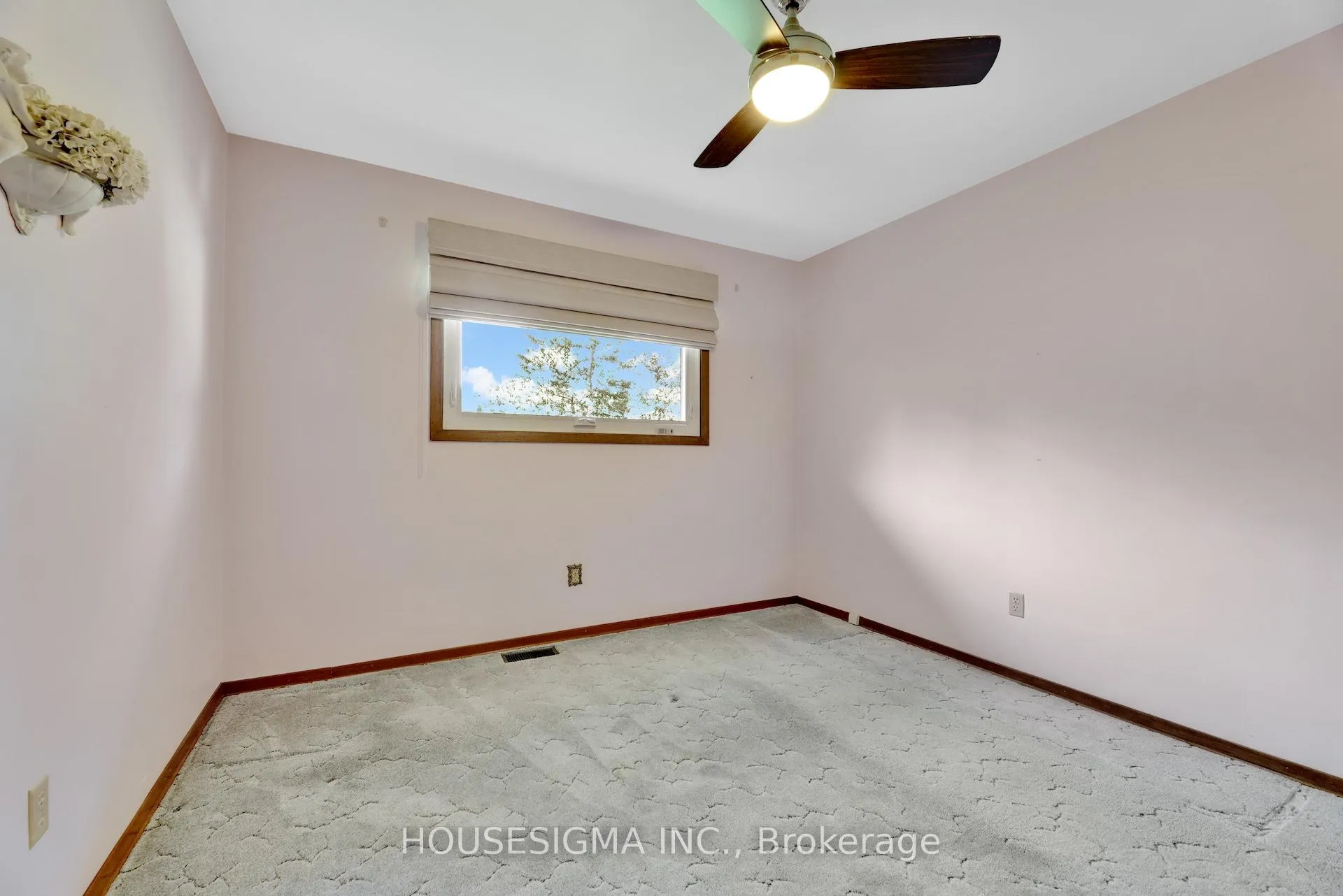 Photo 34 of 33 Ridgeway Avenue, Guelph, Pineridge/Westminster Woods — HOMEH