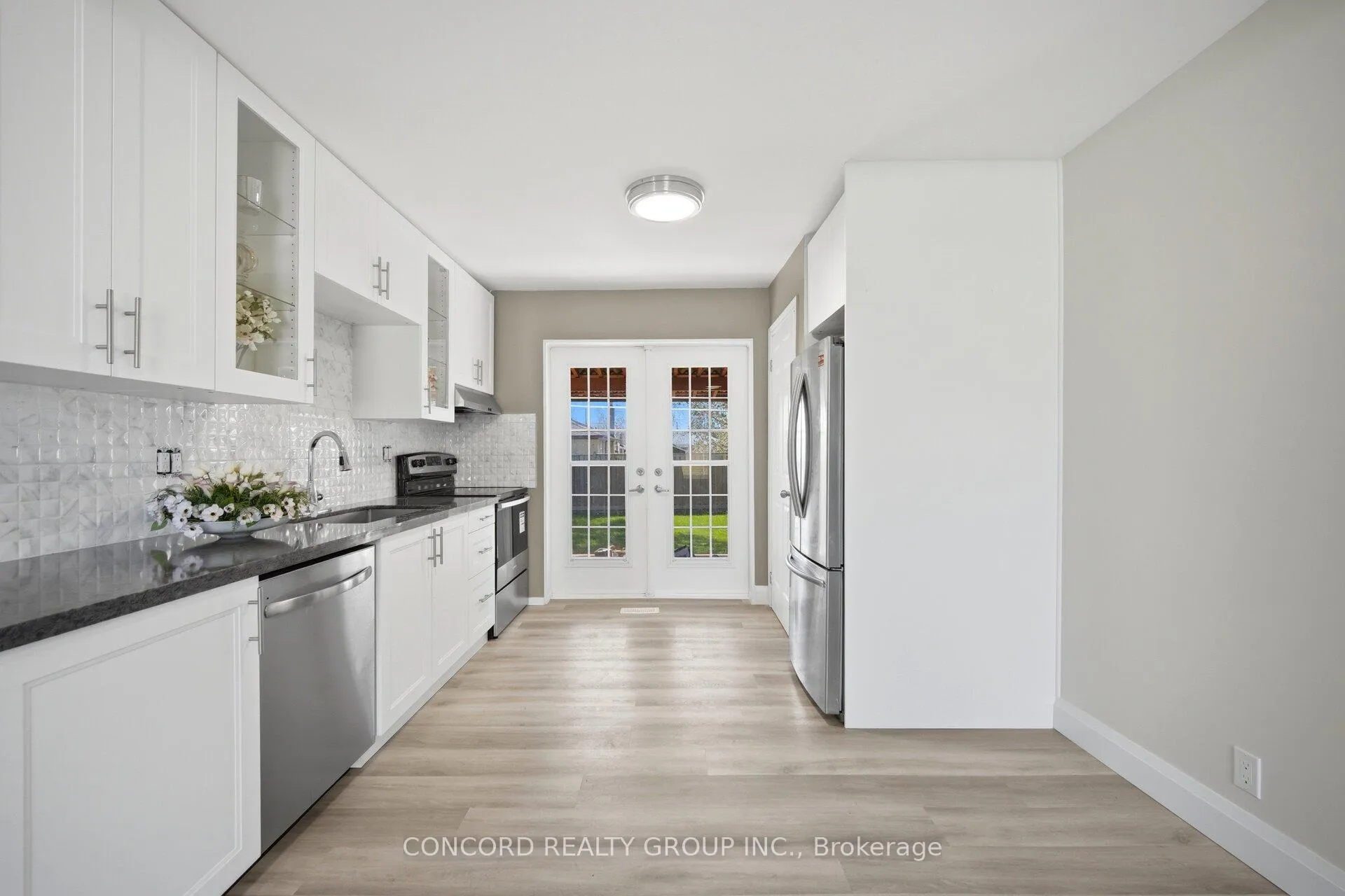 Photo 9 of 497 Phillip Murray Avenue, Oshawa, Lakeview — HOMEH