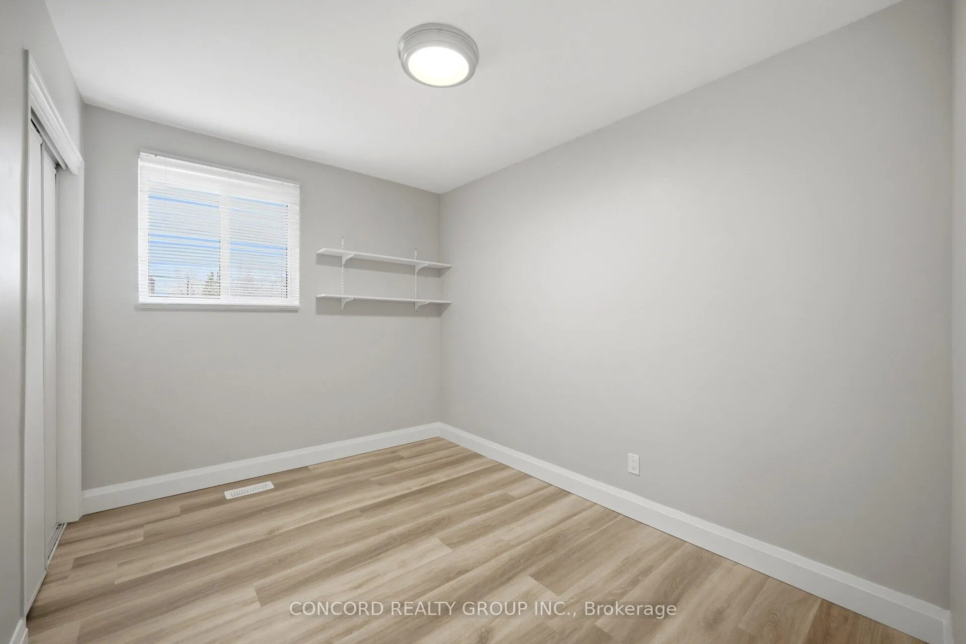 Photo 15 of 497 Phillip Murray Avenue, Oshawa, Lakeview — HOMEH