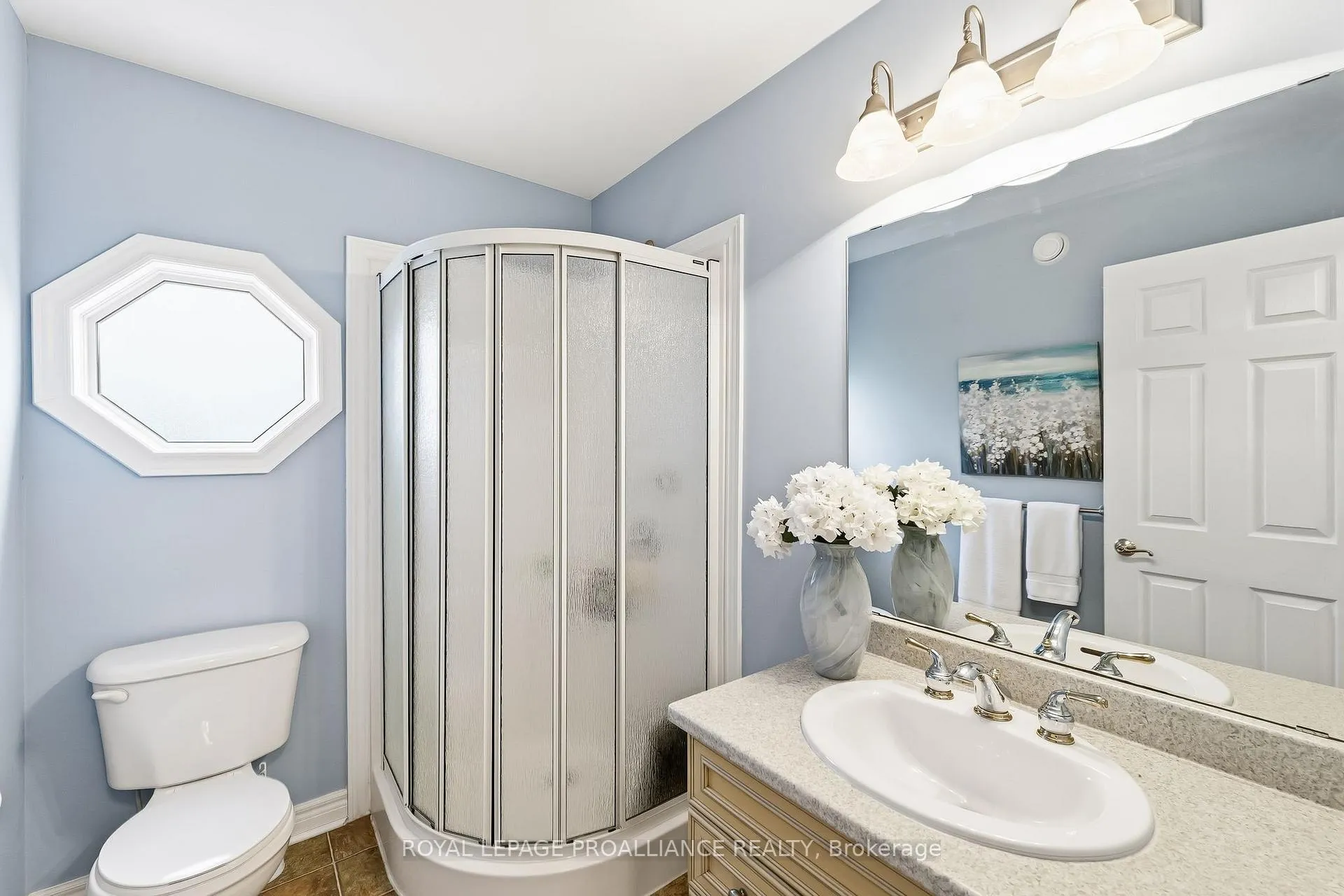 Photo 24 of 33 Lockwood Drive, Brighton — HOMEH