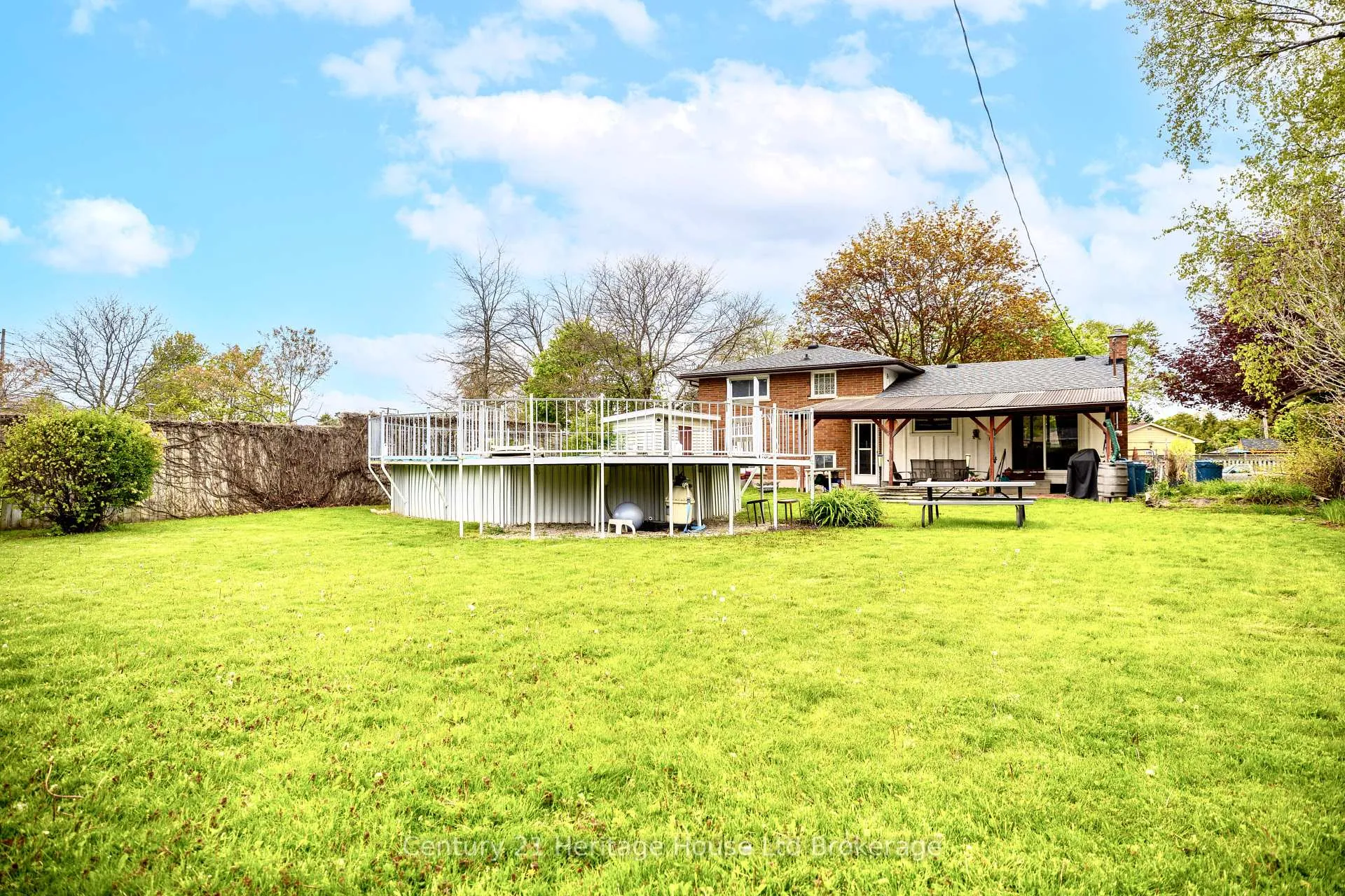 Photo 26 of 1152 Sorrel Street, London, East D — HOMEH