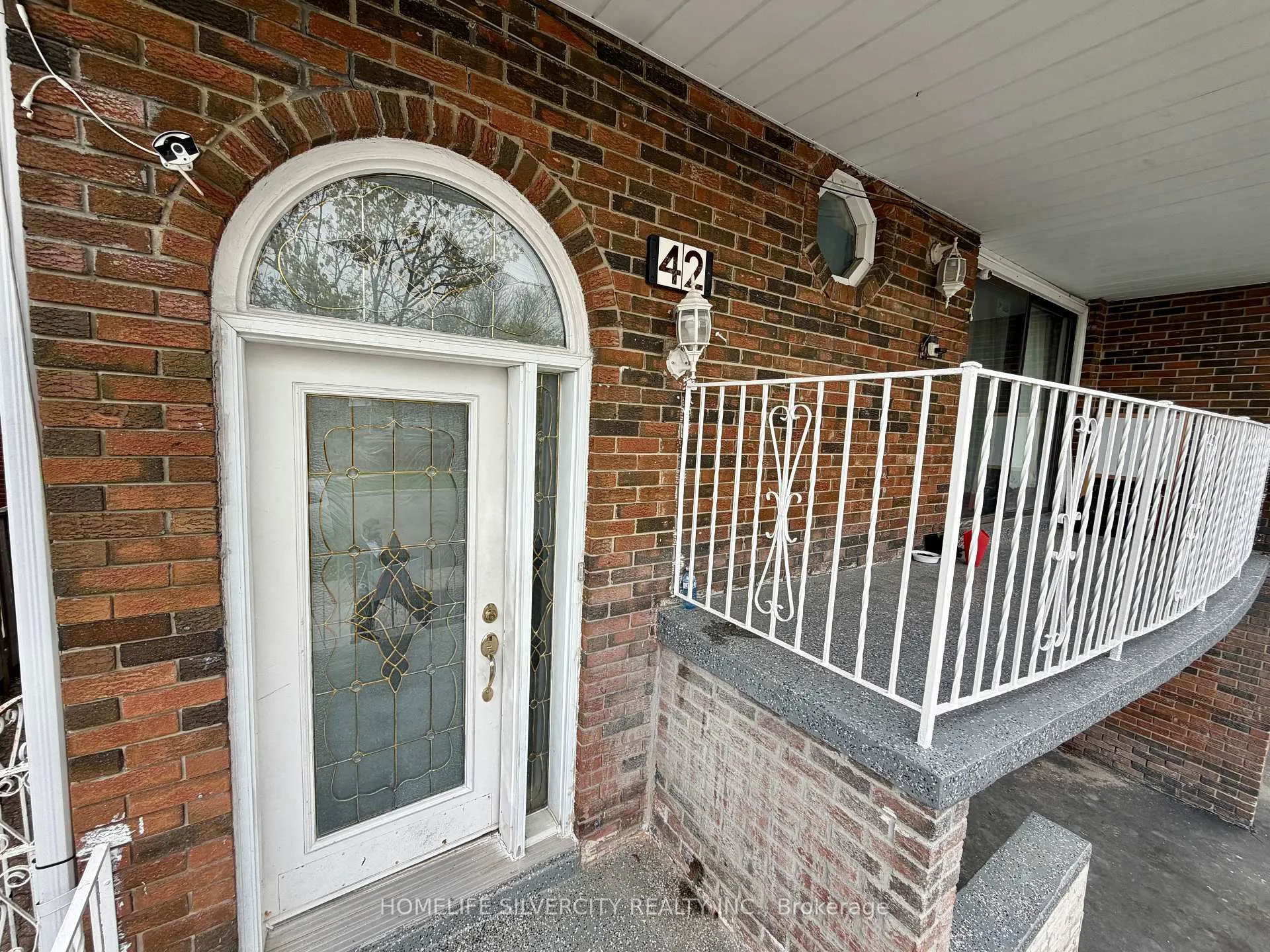 Photo 4 of 42 Royal Salisbury Way, Brampton, Madoc — HOMEH