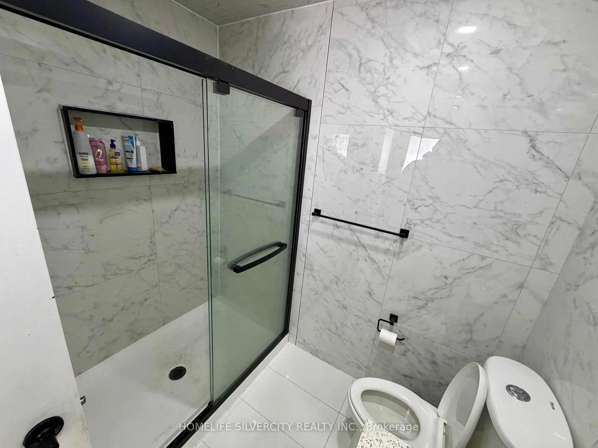 Photo 35 of 42 Royal Salisbury Way, Brampton, Madoc — HOMEH