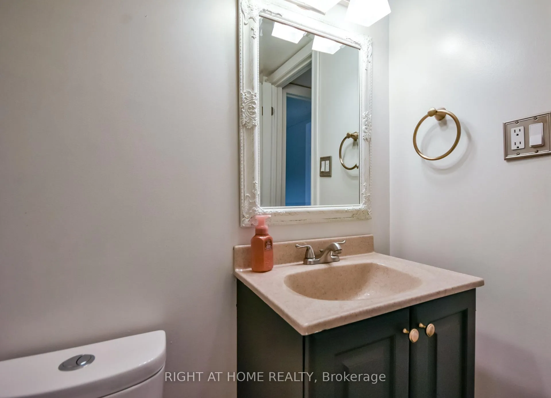 Photo 29 of 99 Oren Boulevard, Barrie, Sunnidale — HOMEH