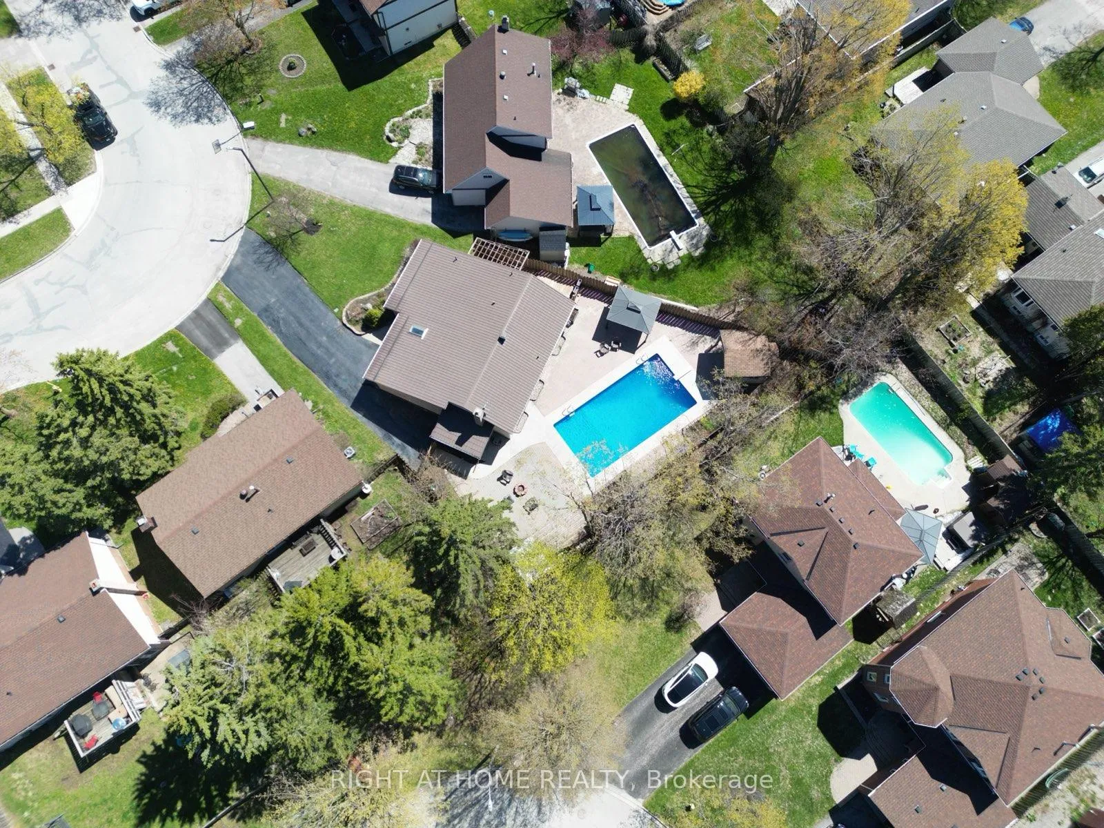 Photo 42 of 99 Oren Boulevard, Barrie, Sunnidale — HOMEH