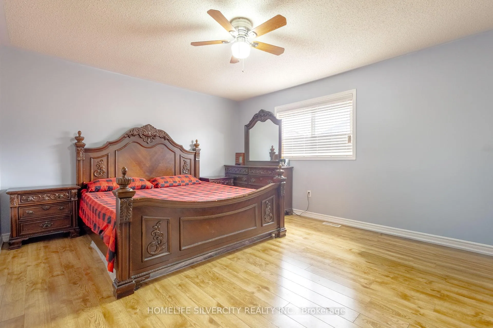 Photo 17 of 57 Saintsbury Crescent, Brampton, Sandringham-Wellington — HOMEH